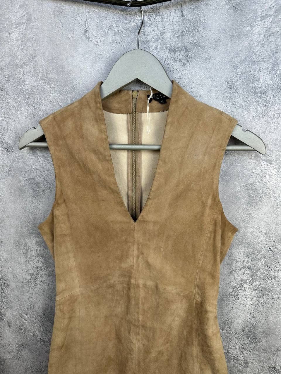Reiss REISS Suede Lambskin Dress Sleeveless V-Neck Sheath Bodycon Size M / US 6-8 / IT 42-44 - 4 Thumbnail