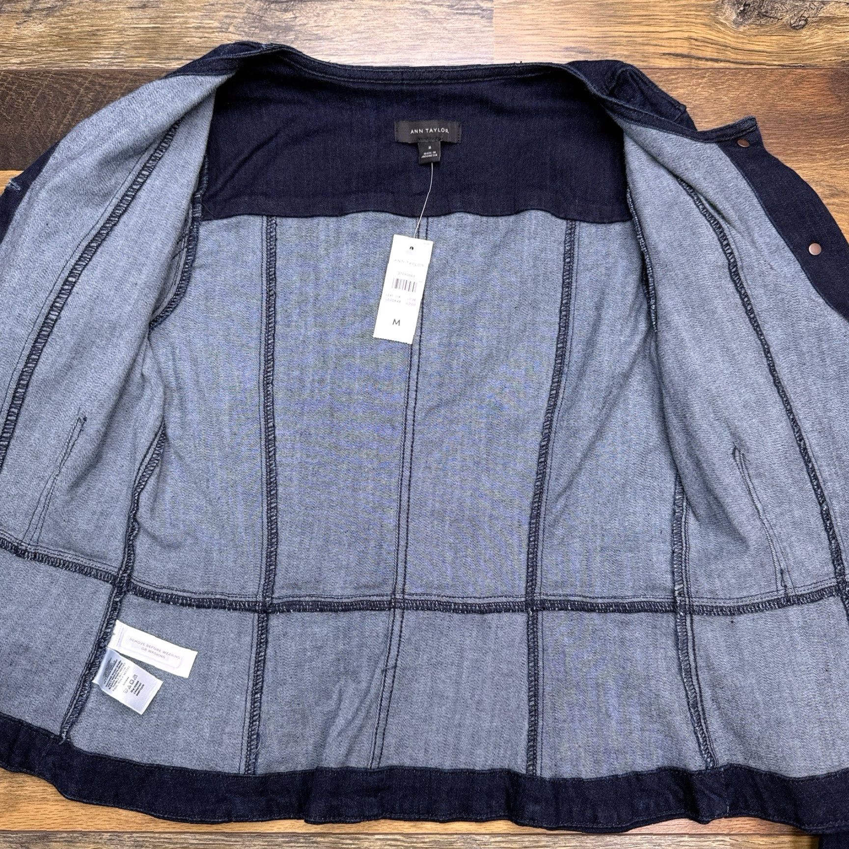 Ann Taylor Ann Taylor Denim Jacket Button Front Blue Medium Women Collarless Regular Short Sleeve Size M / US 6-8 / IT 42-44 - 3 Thumbnail