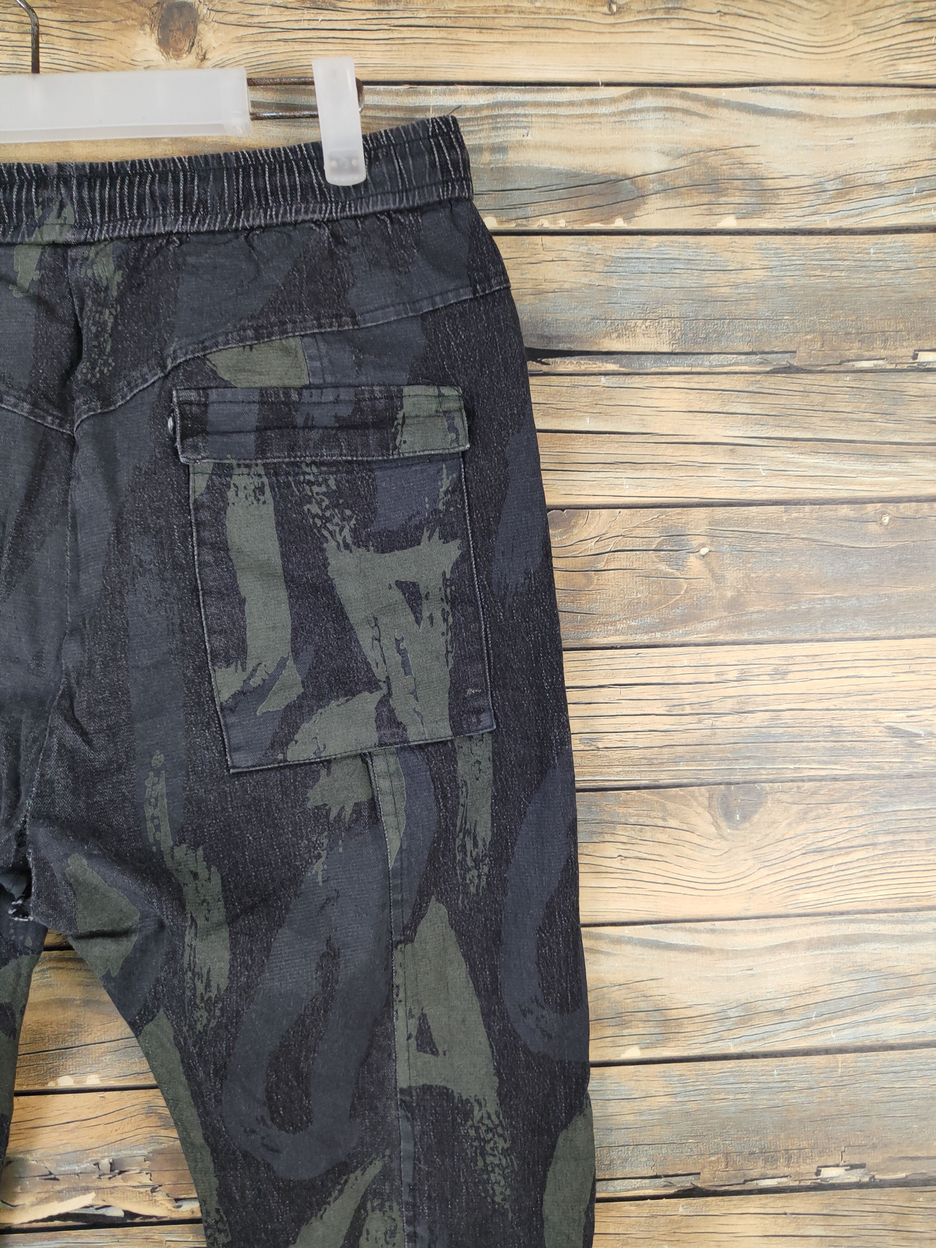 Japanese Brand Japan camo Black Multipocket Jogger Pants #W2095 Size US 33 - 11 Thumbnail