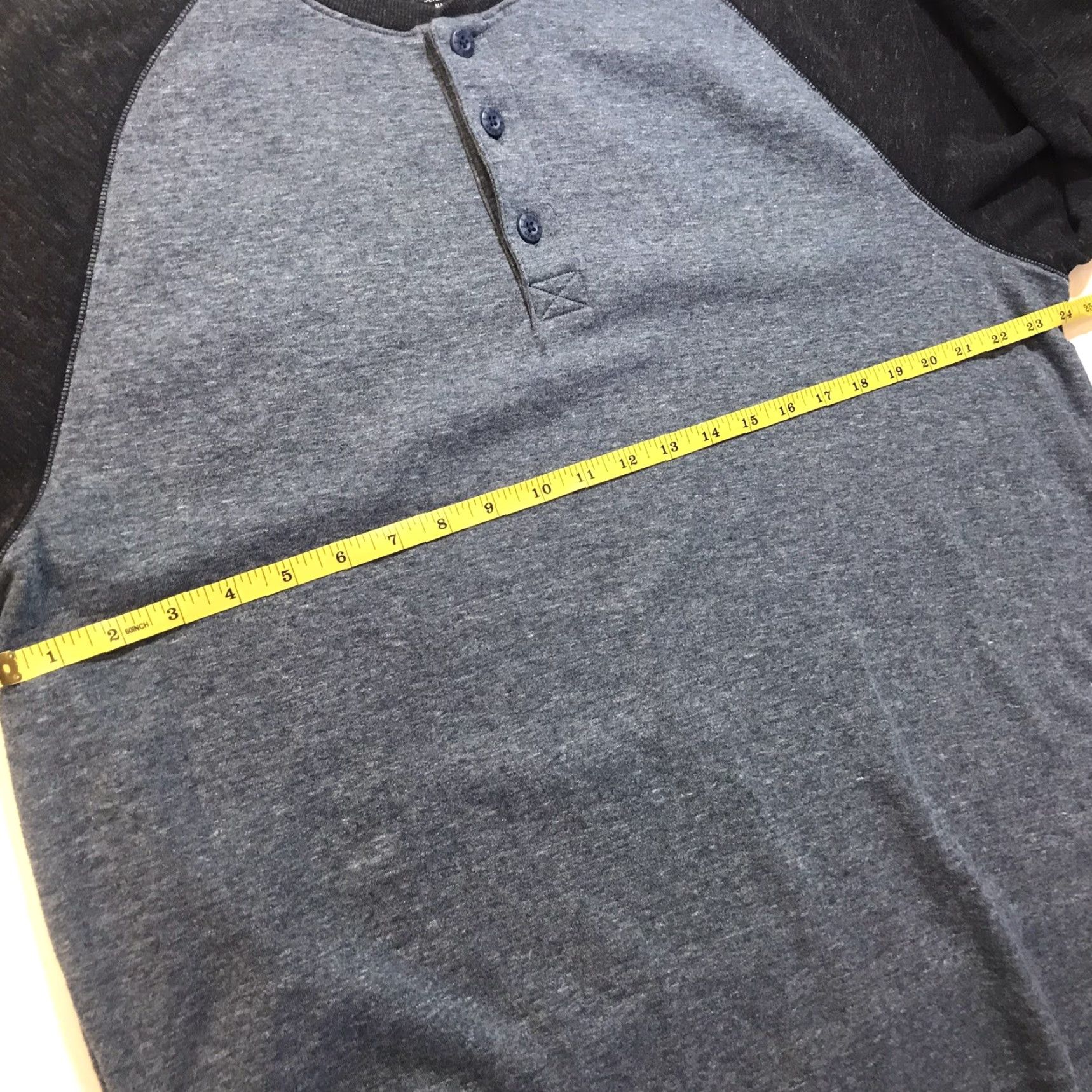 Vintage L.L. Bean Men's Gray Henley Shirt XL Long Sleeve Outdoor Hiking Button-Up 70s 80s 90s Size US XL / EU 56 / 4 - 6 Thumbnail