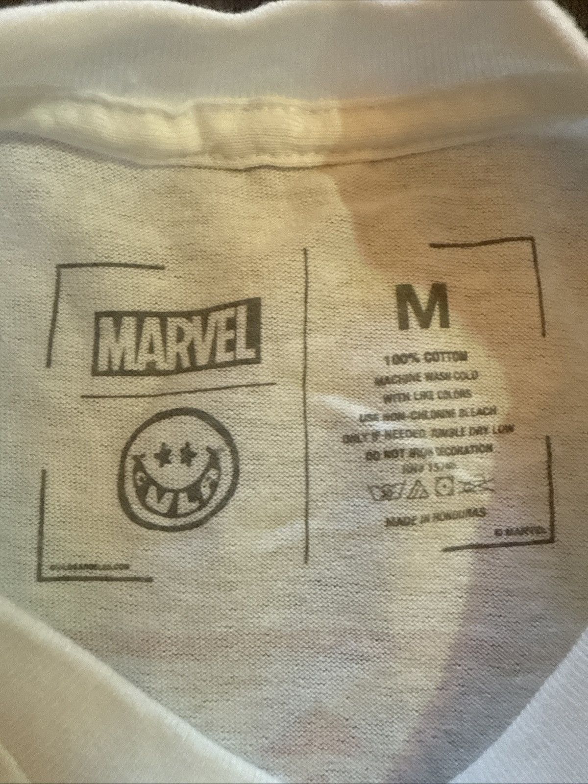 Marvel Comics Marvel Spider-Man “Hero or Menace?” Graphic Tee White M Size US L / EU 52-54 / 3 - 3 Thumbnail