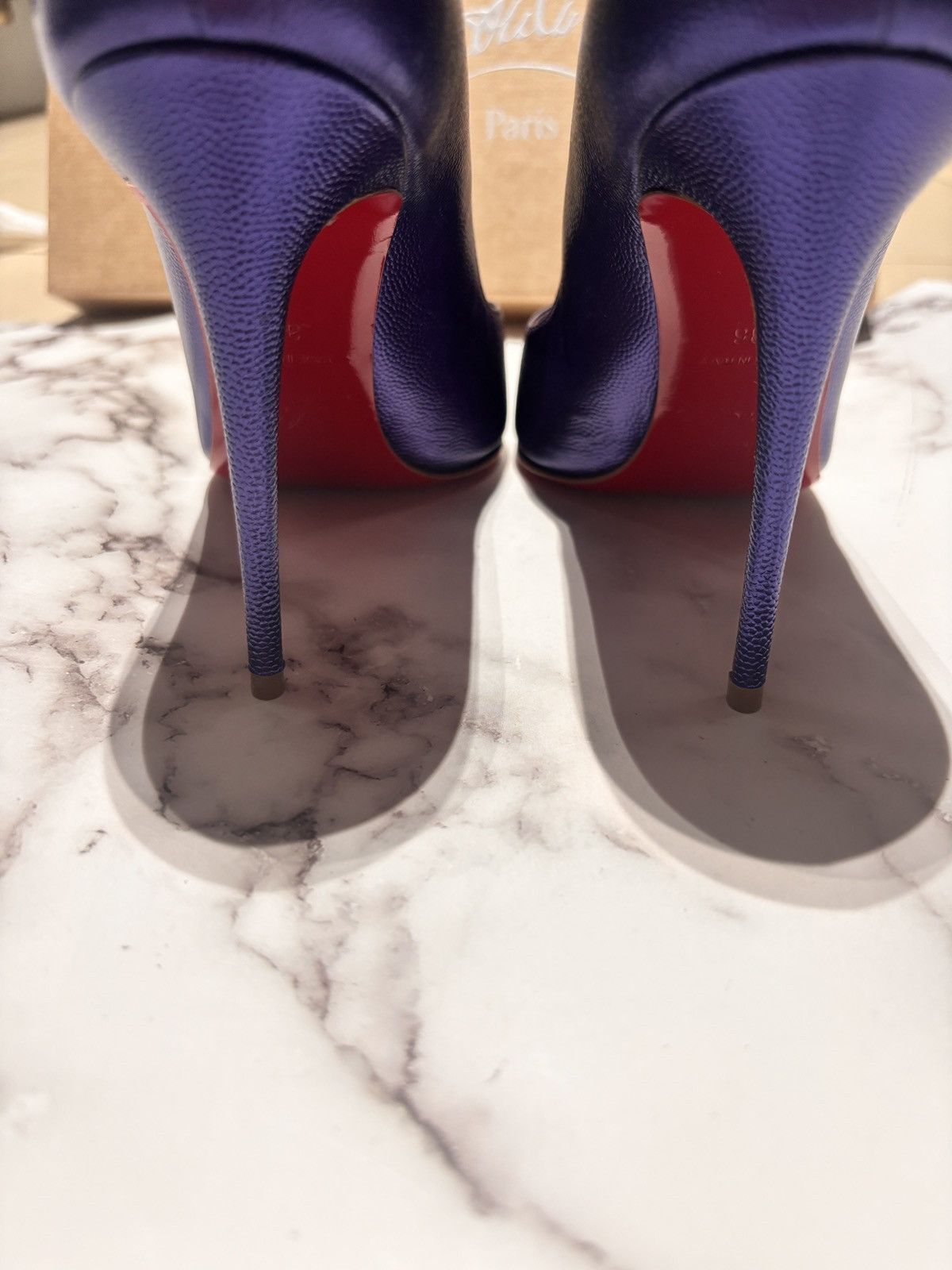 Christian Louboutin Christian Louboutin - Hot Chick Size US 6 / IT 36 - 2 Thumbnail