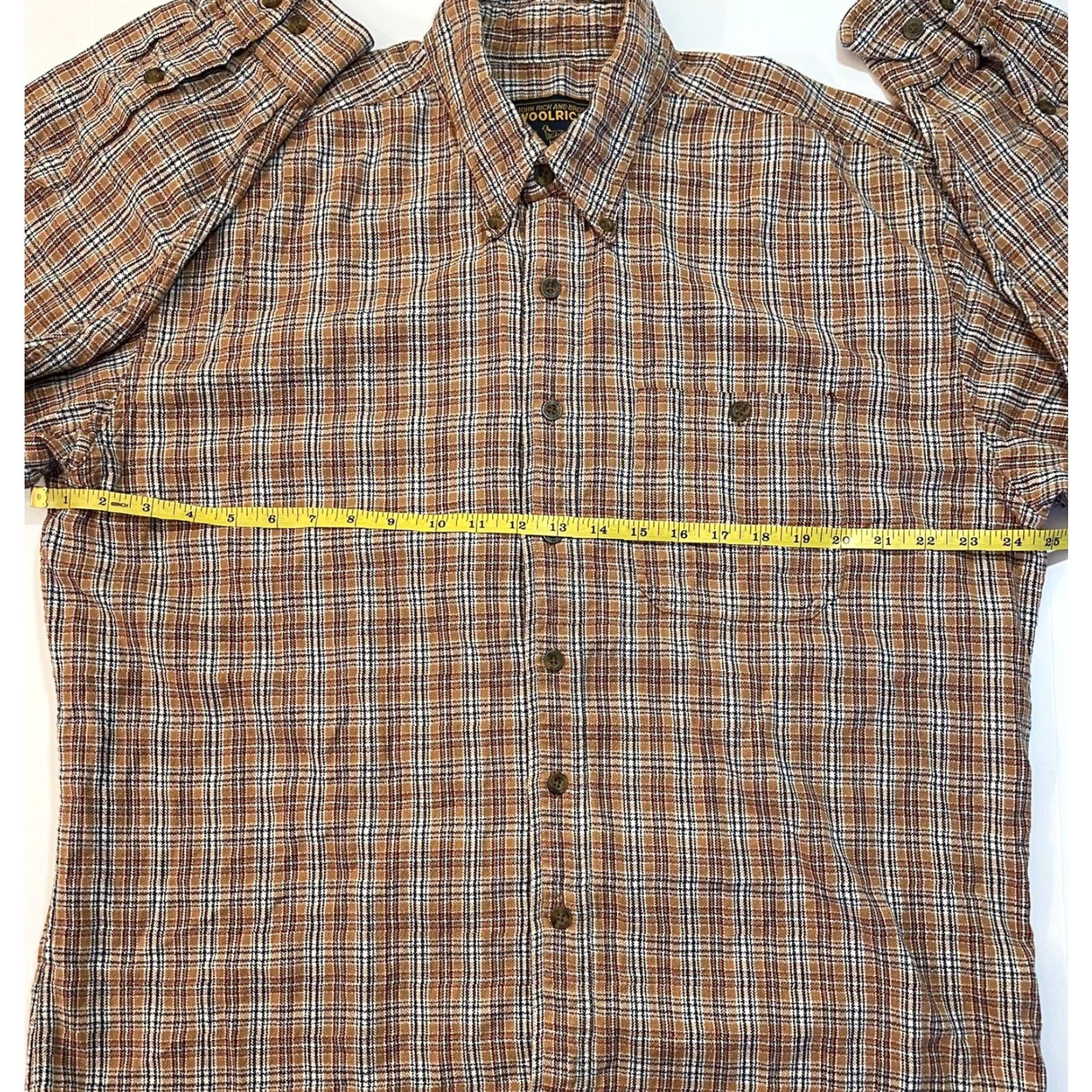 Vintage VINTAGE Woolrich Shirt Buck Skin Plaid Button-Up Flannel Checkered Sz L Men’s Regular Outdoor Woolrich Shirt Size US L / EU 52-54 / 3 - 6 Thumbnail