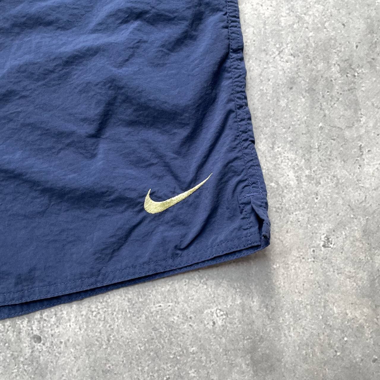 Other Vintage 90s Nike Athletic 4 Inch Shorts Blue Size US 36 / EU 52 - 8 Thumbnail