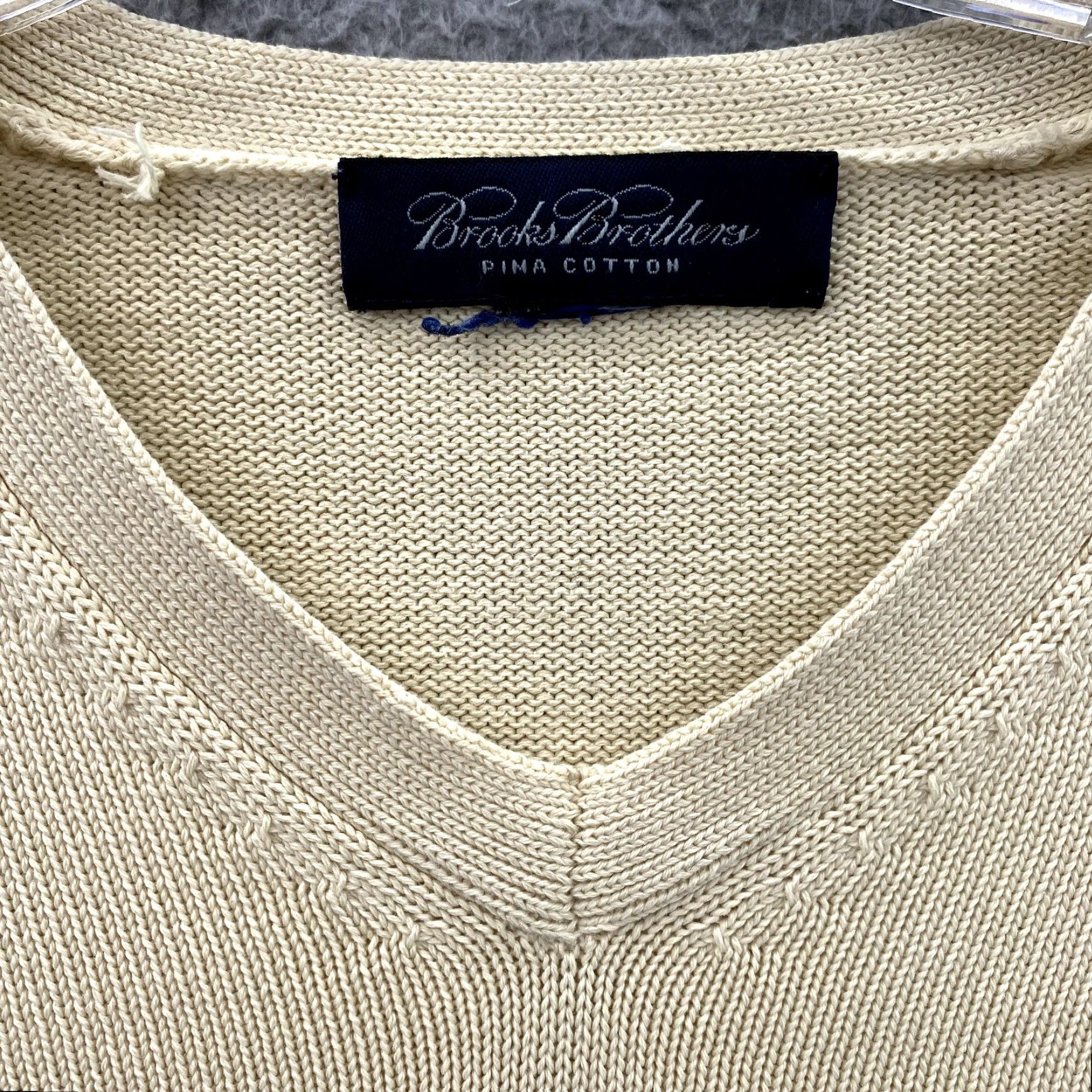 Brooks Brothers Brooks Brothers Sweater Mens Large Oversized Preppy Academia 90s Office Pullover Knit V-Neck Beige - Mens - Size L Size US L / EU 52-54 / 3 - 4 Thumbnail