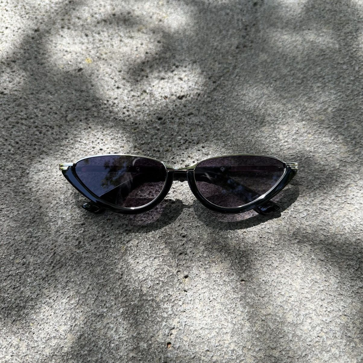 Other SUNGLASSES BRAND NEW CLASSIC RETRO VINTAGE KDBV1346-01 Size ONE SIZE - 1 Thumbnail