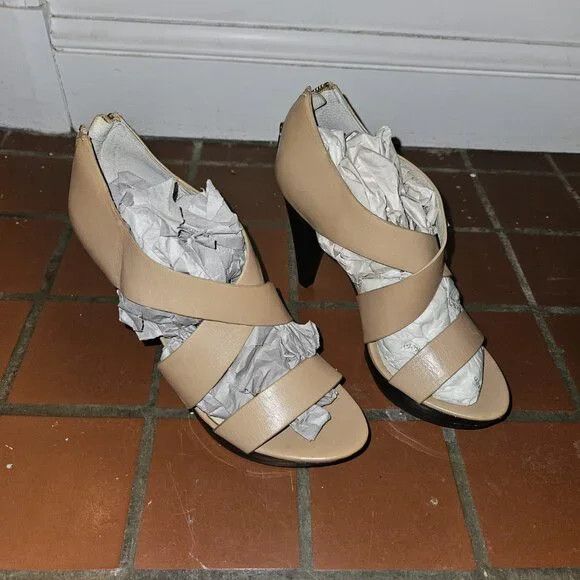 Michael Kors Michael Kors Tan Heels Size US 8 / IT 38 - 3 Thumbnail