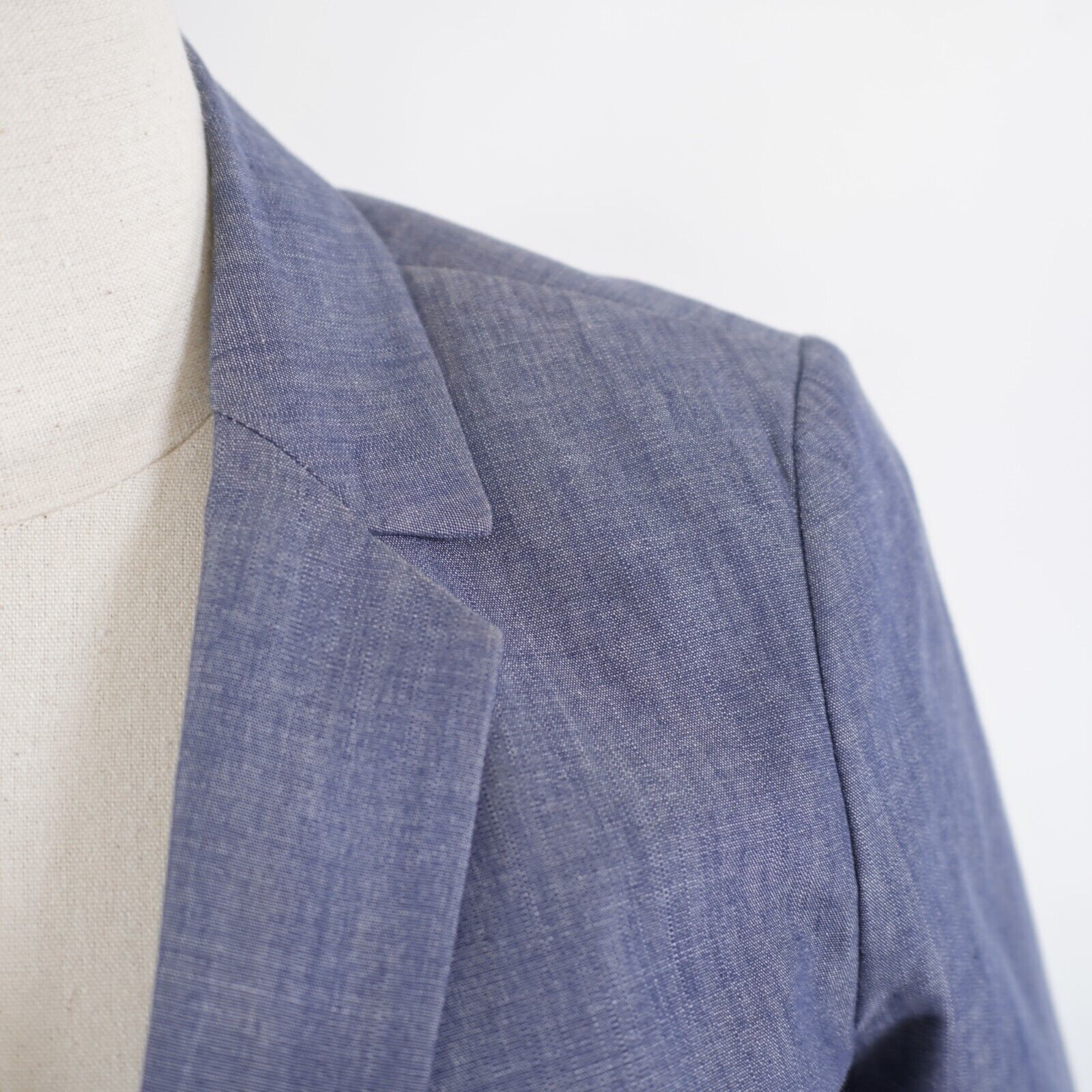 Express Express Polyester Blend Blue Size 4 2 Button Blazer Size S / US 4 / IT 40 - 2 Thumbnail