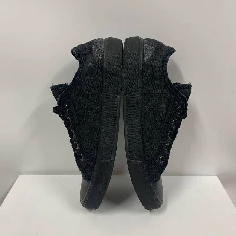 Balenciaga balenciaga low top canvas sneakers Size US 5 / EU 37 - 4 Thumbnail
