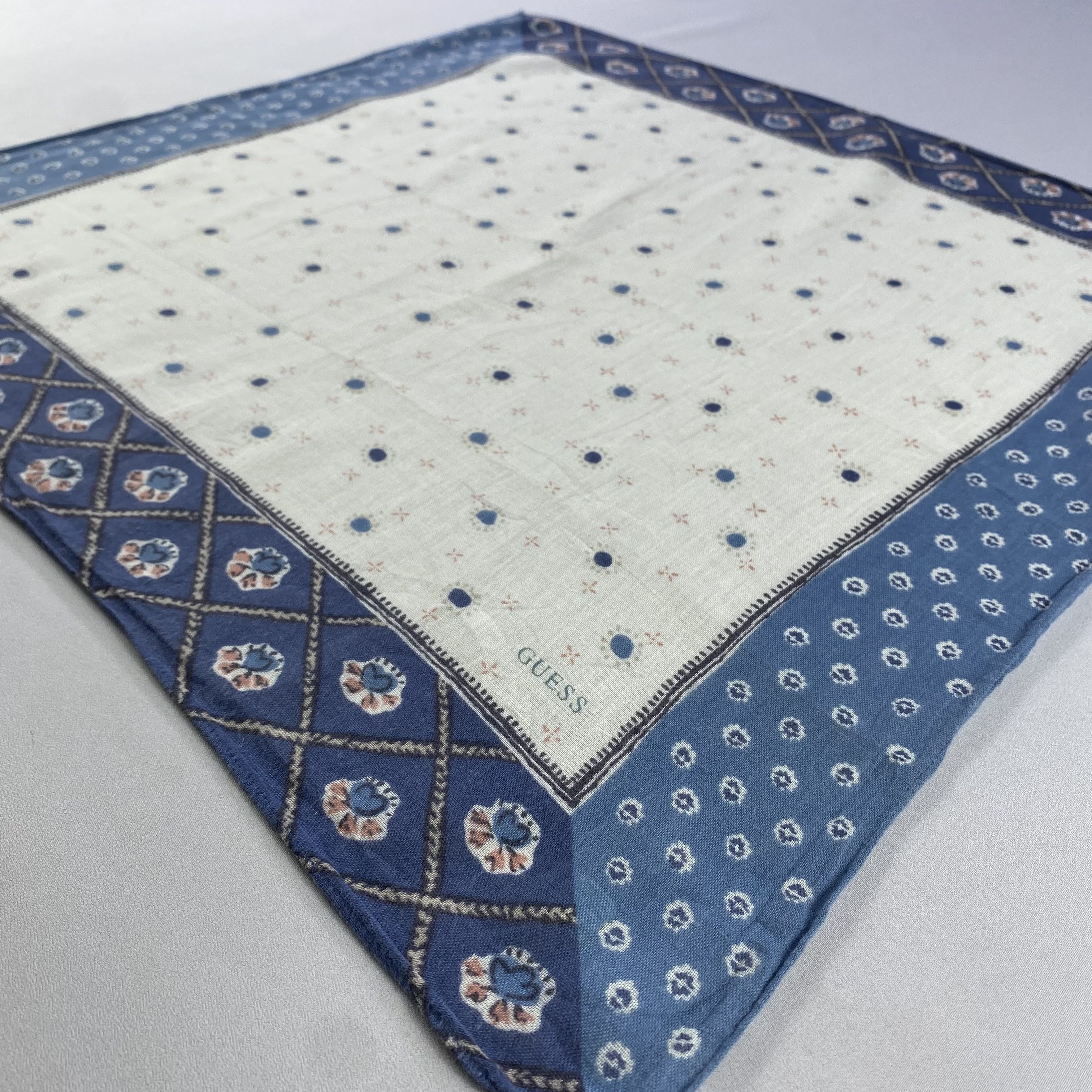 Guess × Vintage Guess Bandana/ Handkerchief / Neckerchief Size ONE SIZE - 2 Thumbnail