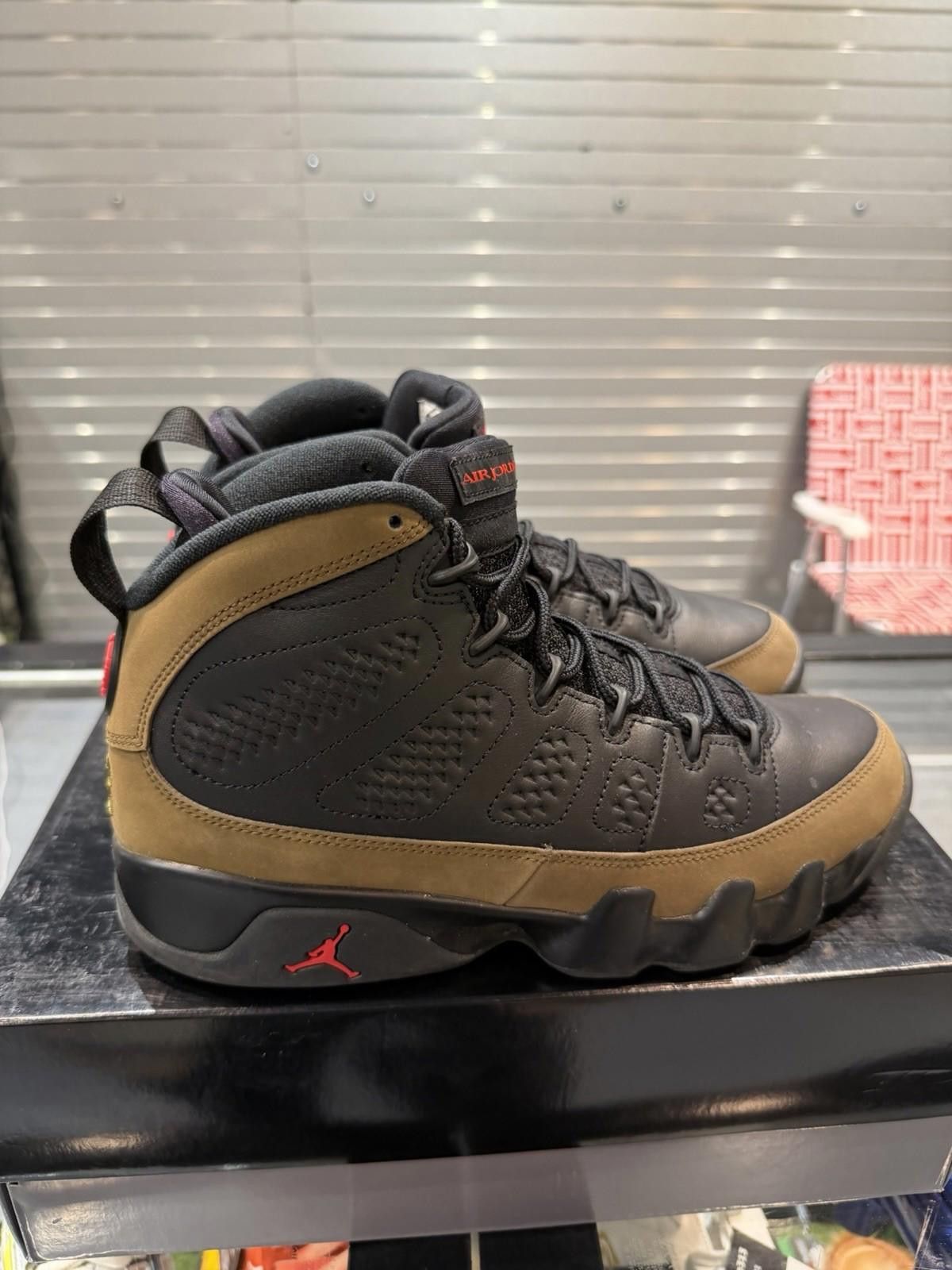 Jordan Brand Size 8.5 - Air Jordan 9 Retro 2024 Olive (HV4794-030) Size US 8.5 / EU 41-42 - 2 Thumbnail