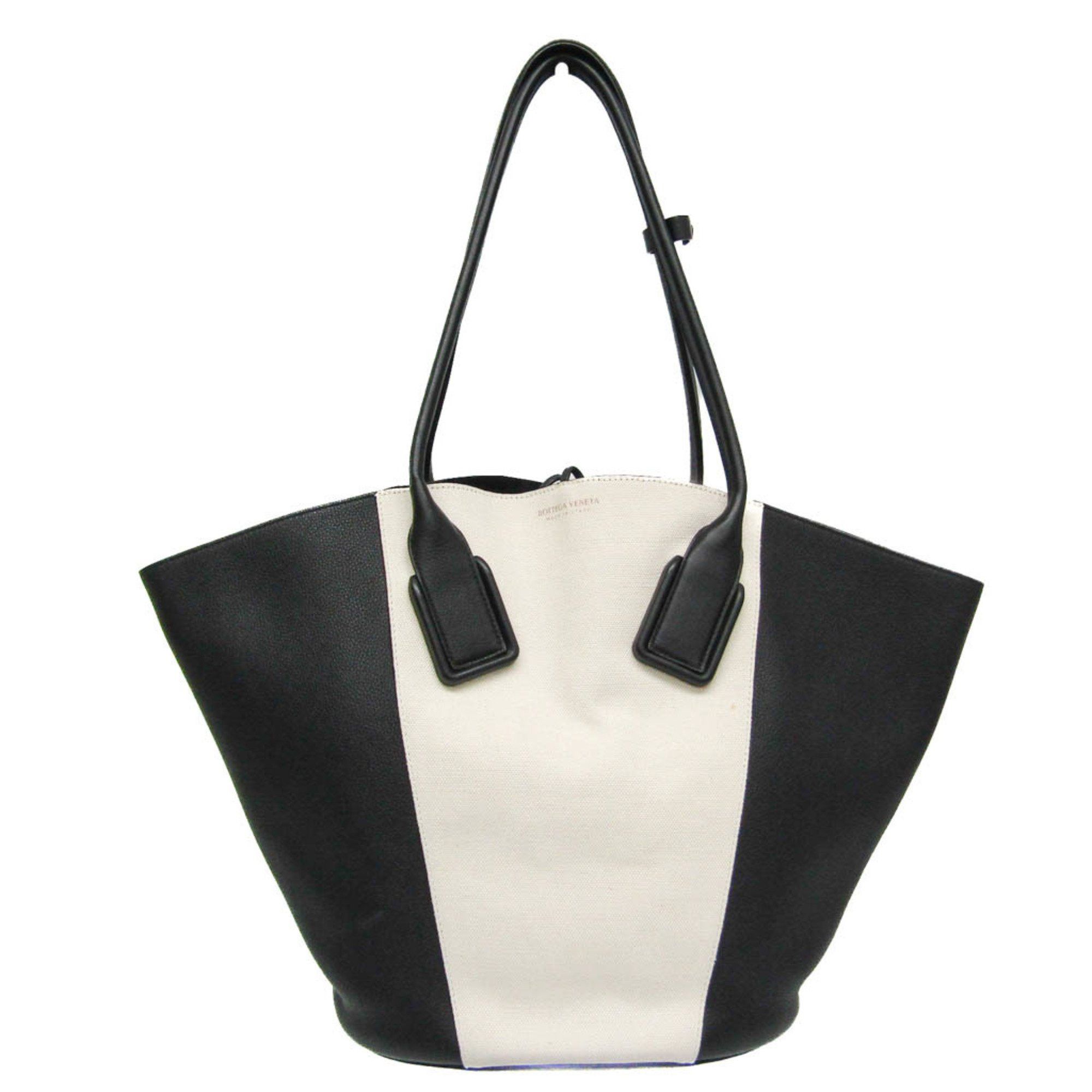 Bottega Veneta Basket Black Leather Tote Bag (Pre-Owned) Size ONE SIZE - 1 Thumbnail