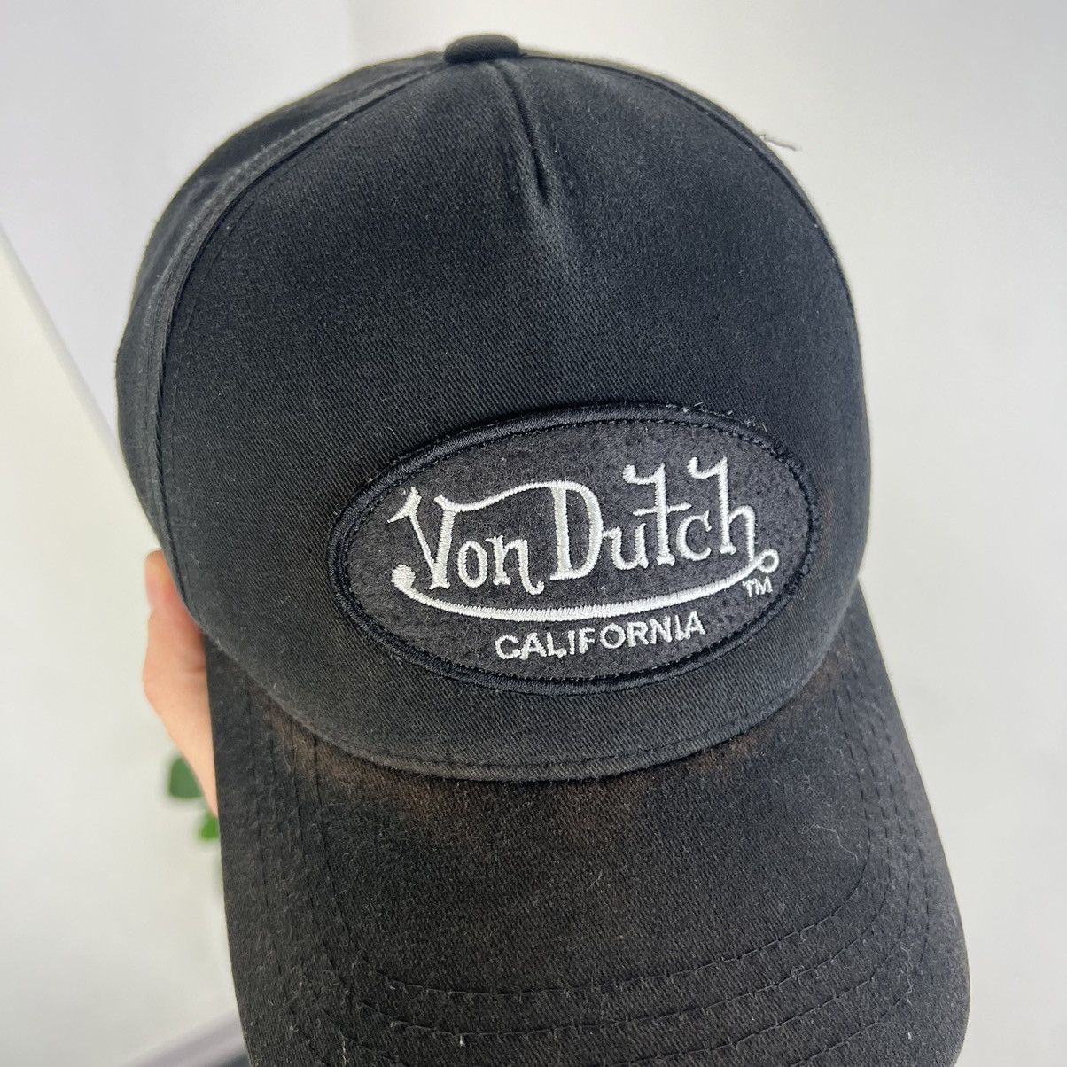 Von Dutch Vintage Y2K Von Dutch Big Logo Faded Baseball Cap Size ONE SIZE - 2 Thumbnail