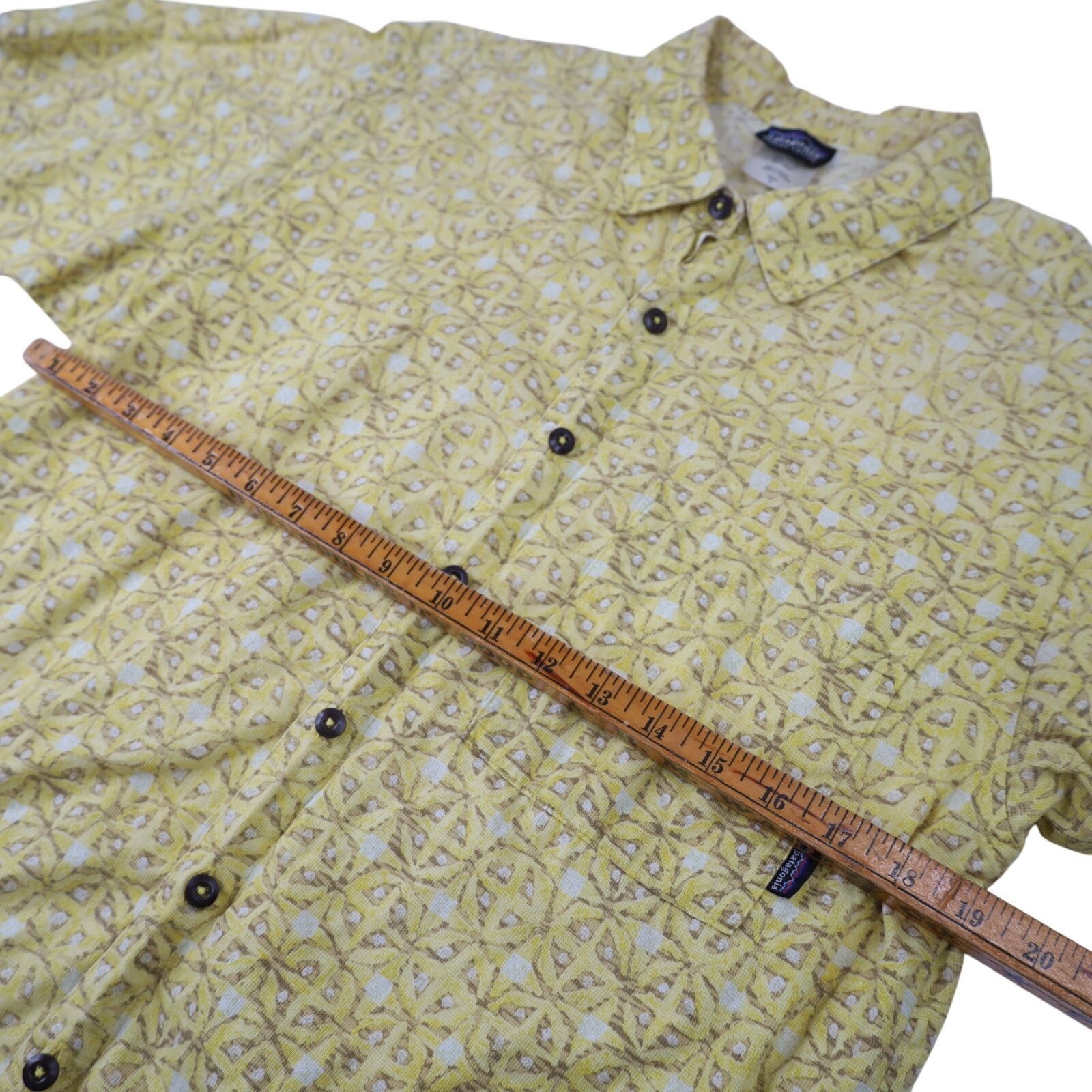 Patagonia × Vintage Vintage Patagonia Organic Cotton Allover Print Casual Shirt Size US S / EU 44-46 / 1 - 8 Thumbnail