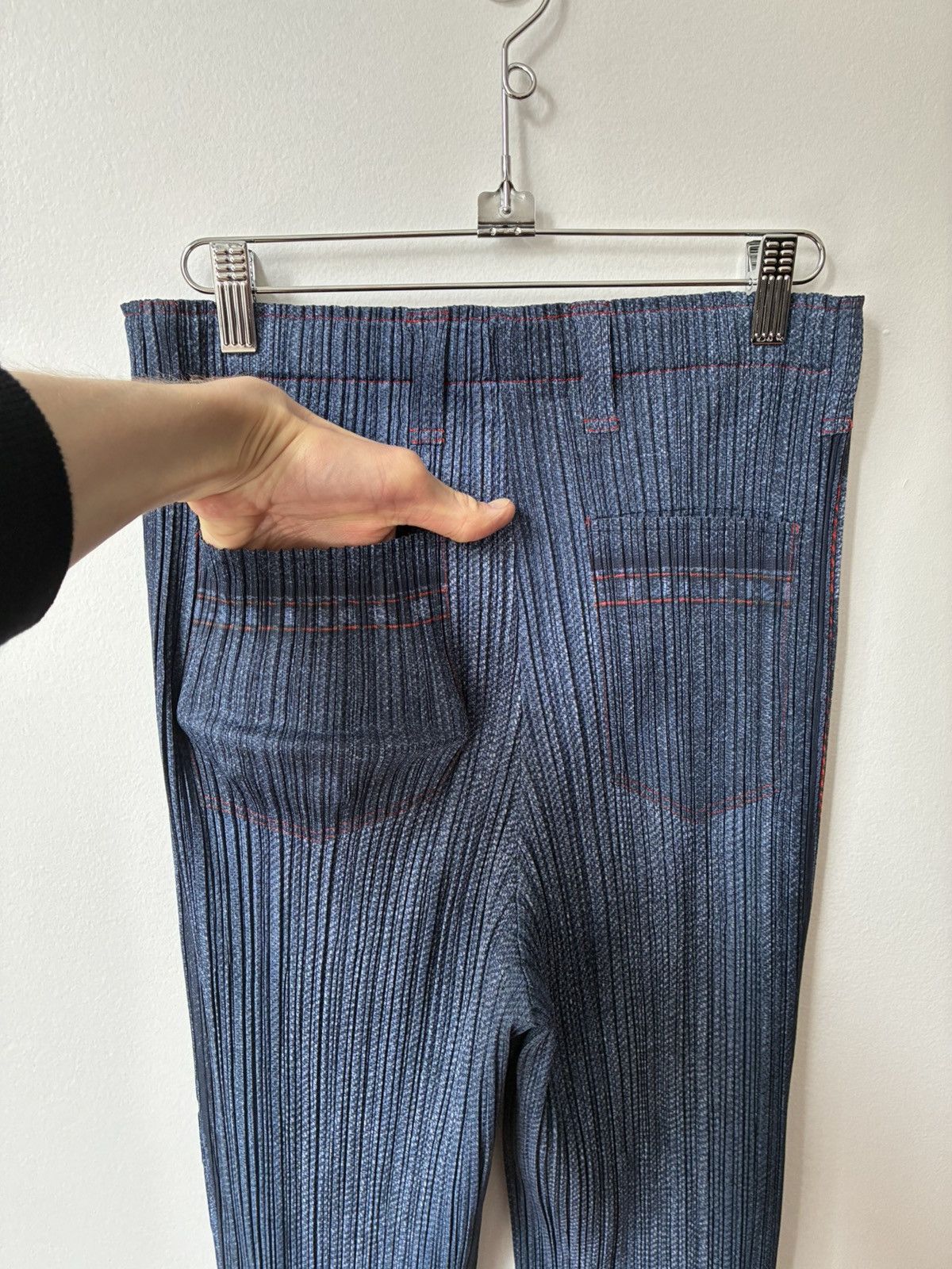 Pleats Please Issey Miyake PLEATS PLEASE Trompe L’Oeil Denim Printed Pants Size US 32 / EU 48 - 16 Thumbnail