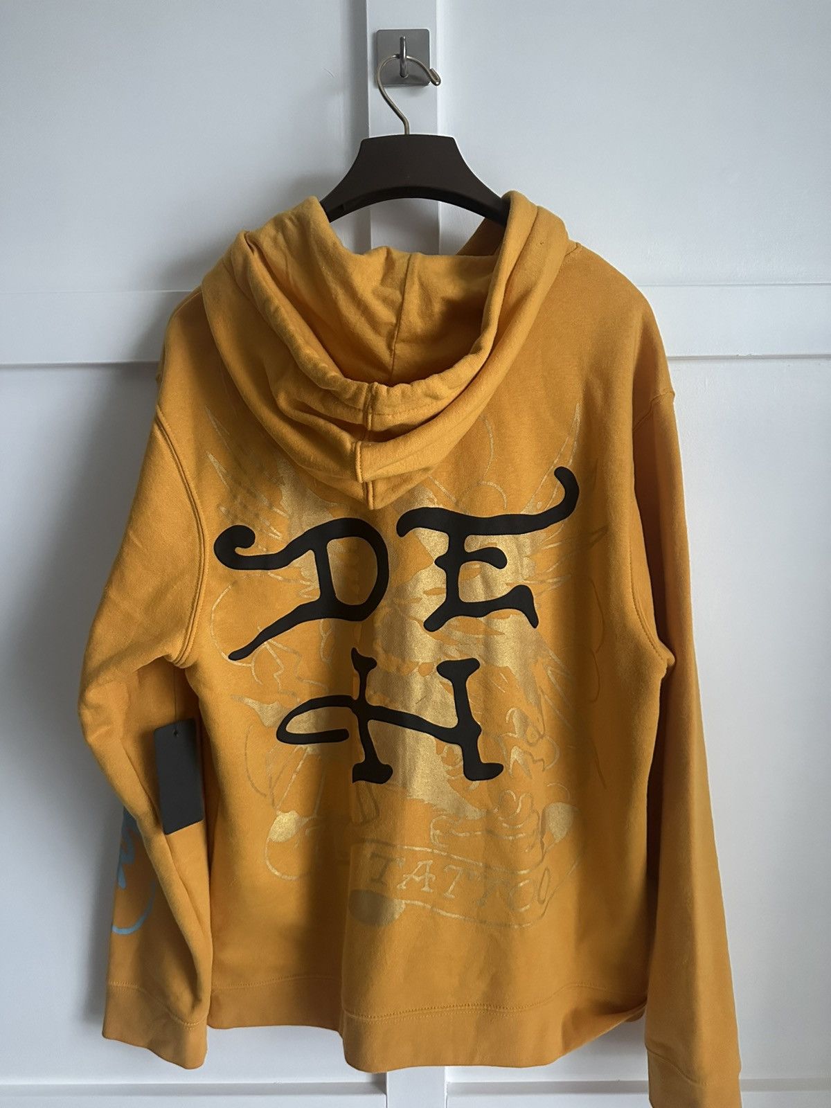 Ed Hardy Ed Hardy Panther Hoodie – Gold/Black – Size Large Size US L / EU 52-54 / 3 - 6 Thumbnail