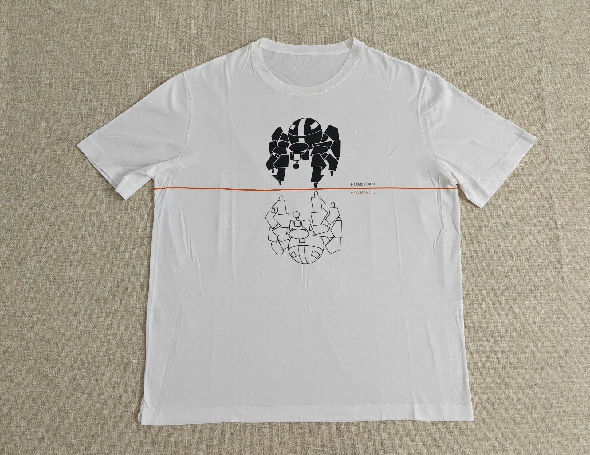 Hermes Hermes Men's Robot Print T-Shirt Size US L / EU 52-54 / 3 - 1 Thumbnail
