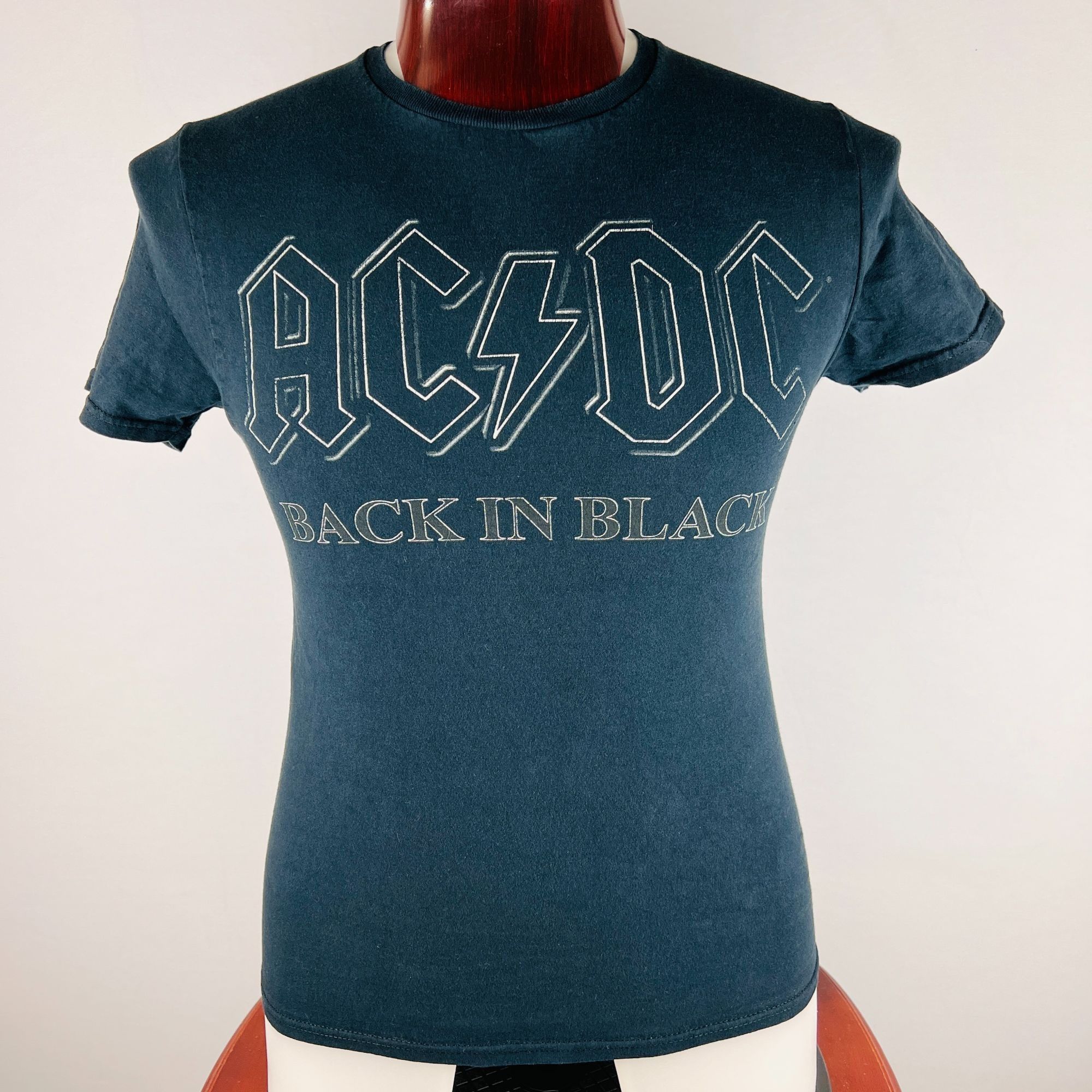 Other AC/DC Back In Black Album Small T-Shirt Shirt Size US S / EU 44-46 / 1 - 1 Thumbnail