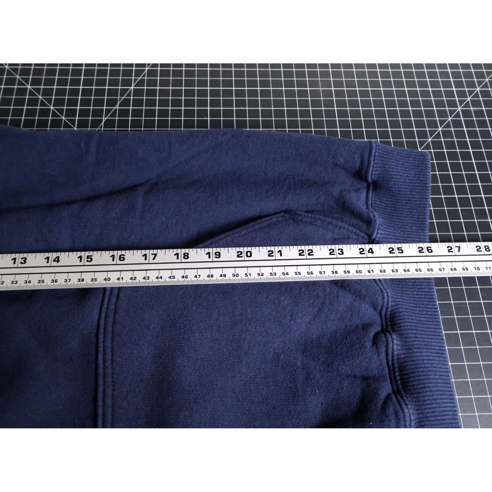 Nike VINTAGE Nike Hoodie Men XL Dark Blue Center Swoosh Canada Made Sweatshirt VTG Pullover Graphic Print Heavyweight Long Sleeve Crew Neck Size US XL / EU 56 / 4 - 7 Thumbnail