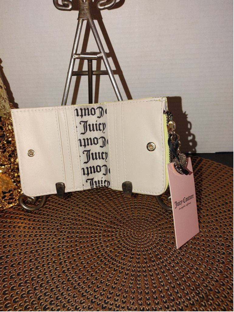 Juicy Couture Juicy Couture Card Holder NWT Size ONE SIZE - 5 Thumbnail