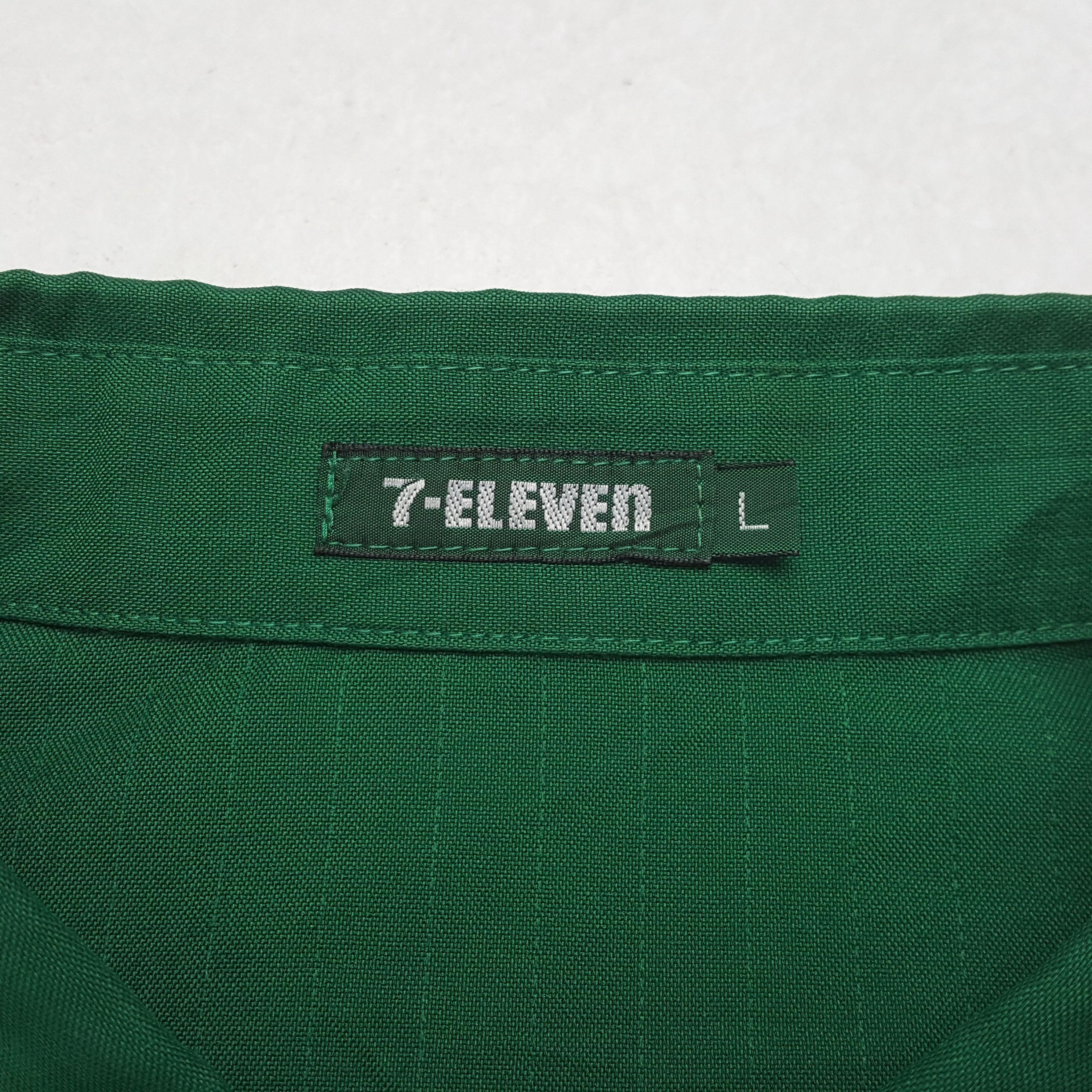 Vintage Vintage 7-Eleven Japanese Working Uniform Jacket RR28 Size US L / EU 52-54 / 3 - 8 Thumbnail