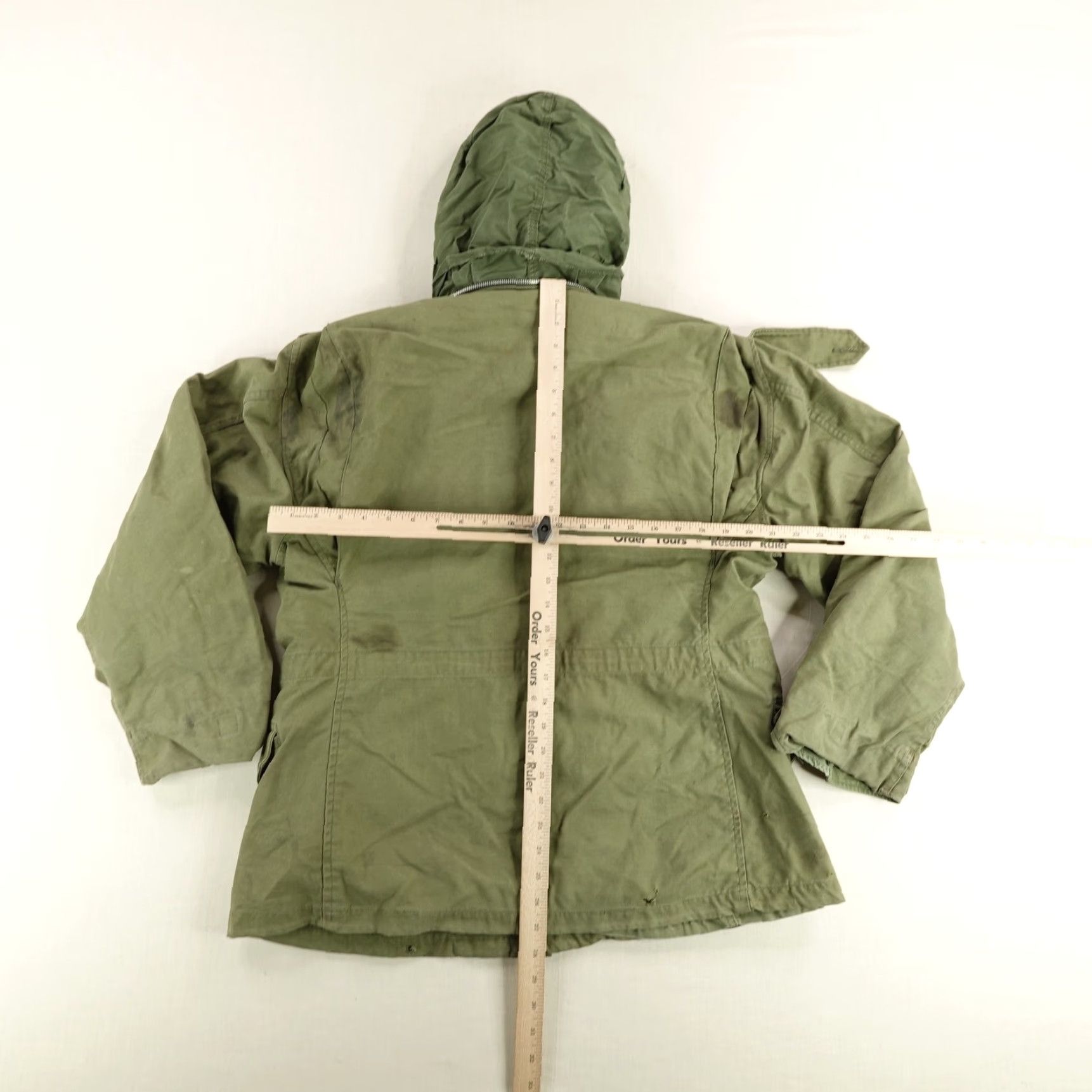 Vintage VINTAGE US Army Jacket Mens Medium Short Green Field Coat Sateen OG-107 60s USGI Military Outerwear Size US 31 - 7 Thumbnail