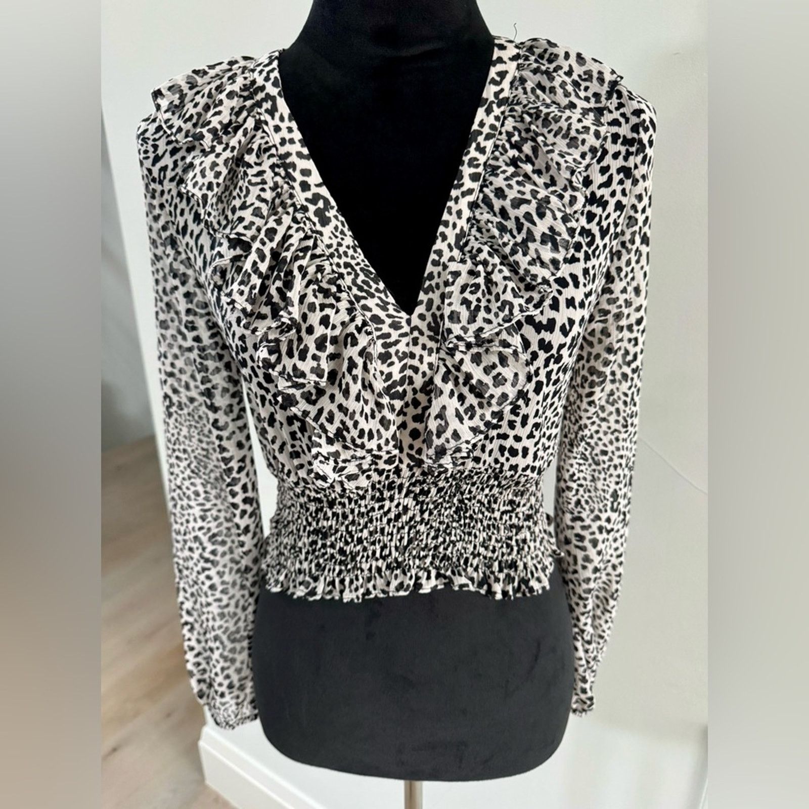 Zara Zara Black and White Animal Print Blouse size XS Size XS / US 0-2 / IT 36-38 - 5 Thumbnail