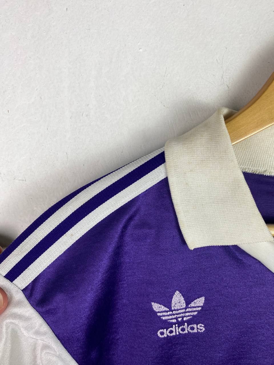 Adidas vintage adidas trefoil longsleeves jersey nice design Size US M / EU 48-50 / 2 - 7 Thumbnail