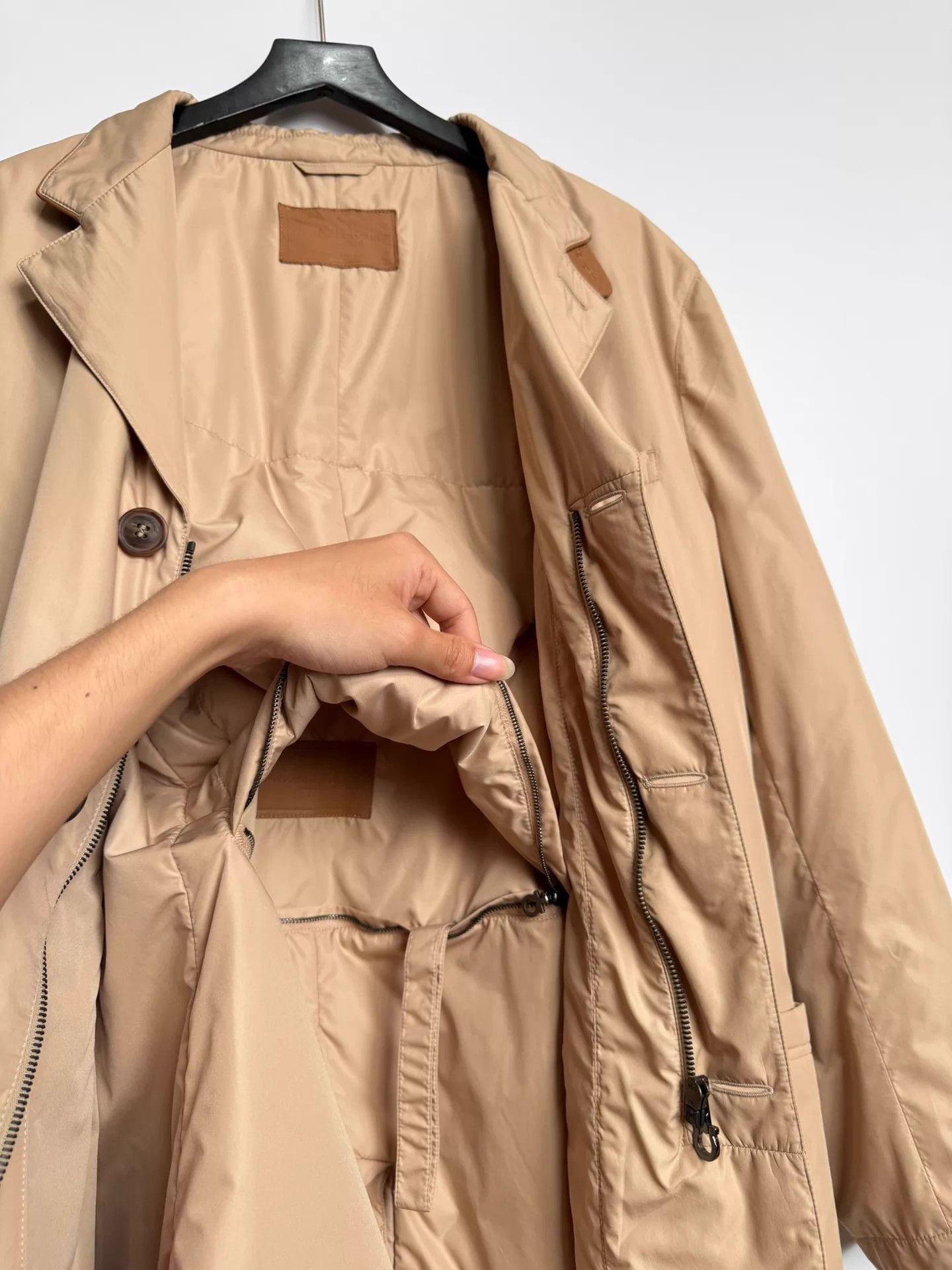 Salvatore Ferragamo Ferragamo Beige Leather-Paneled Padded Suit Jacket 54 Size US L / EU 52-54 / 3 - 2 Thumbnail