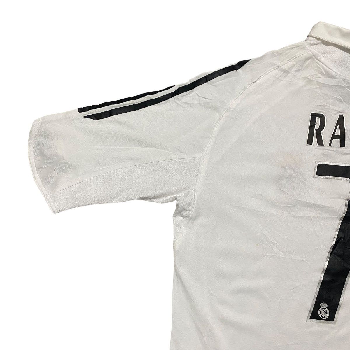 Adidas Vintage Raul Gonzalez Jersey Real Madrid Home 2005 Size US M / EU 48-50 / 2 - 8 Thumbnail