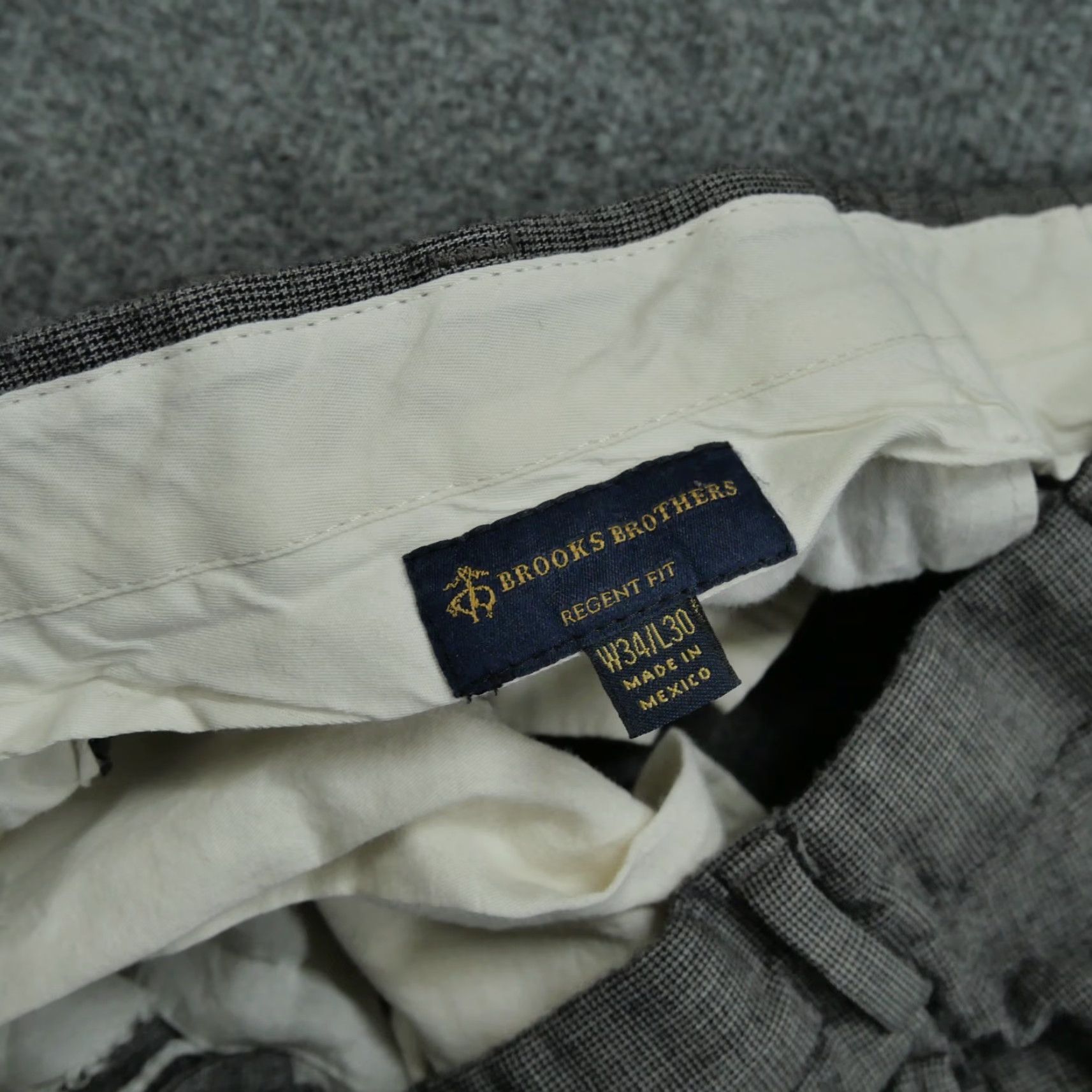 Brooks Brothers Brooks Brothers Pants Mens 32x28 Grey Black Wool Blend Regent Fit Dress Size US 28 / EU 44 - 4 Thumbnail