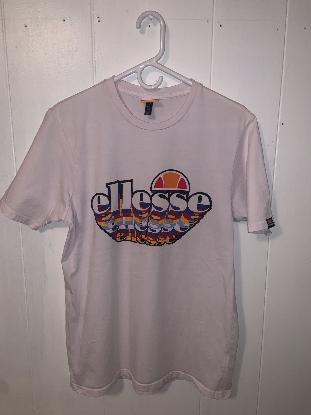 Ellesse Ellesse Retro 80’s Classic Logo - Size L Size US L / EU 52-54 / 3 - 8 Thumbnail