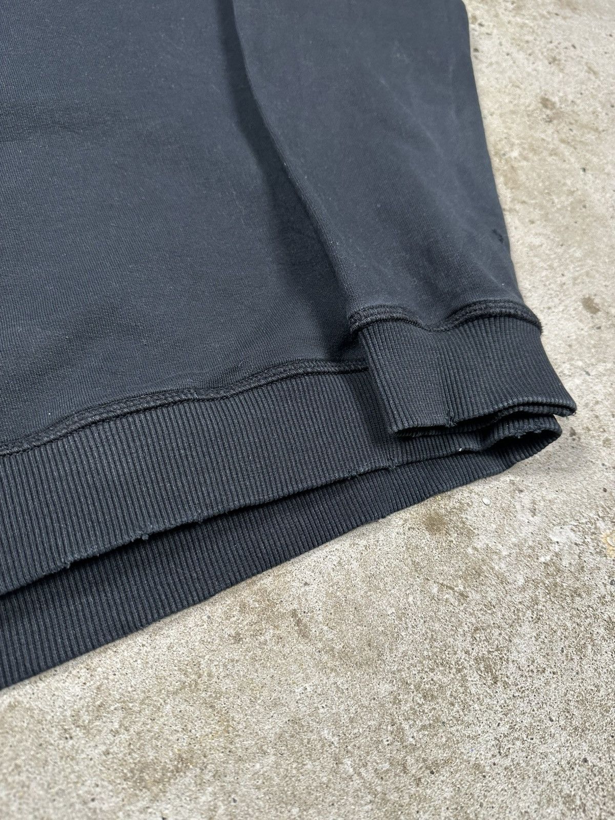 Diesel × Vintage Vintage Y2K Diesel Flying Cougar Distressed Black Crewneck Size US L / EU 52-54 / 3 - 10 Thumbnail