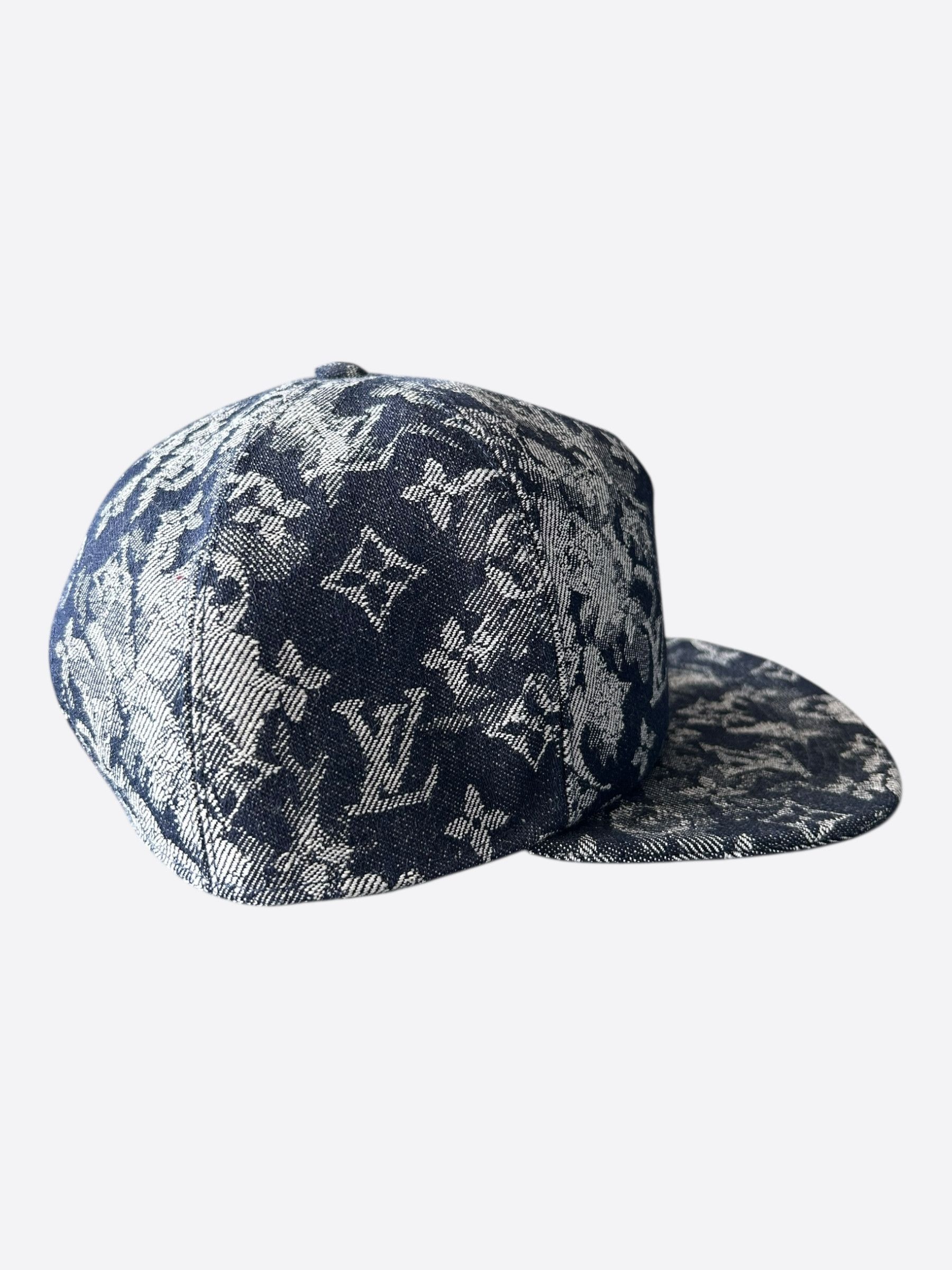 Louis Vuitton Louis Vuitton Blue Tapestry Hat Size ONE SIZE - 2 Thumbnail