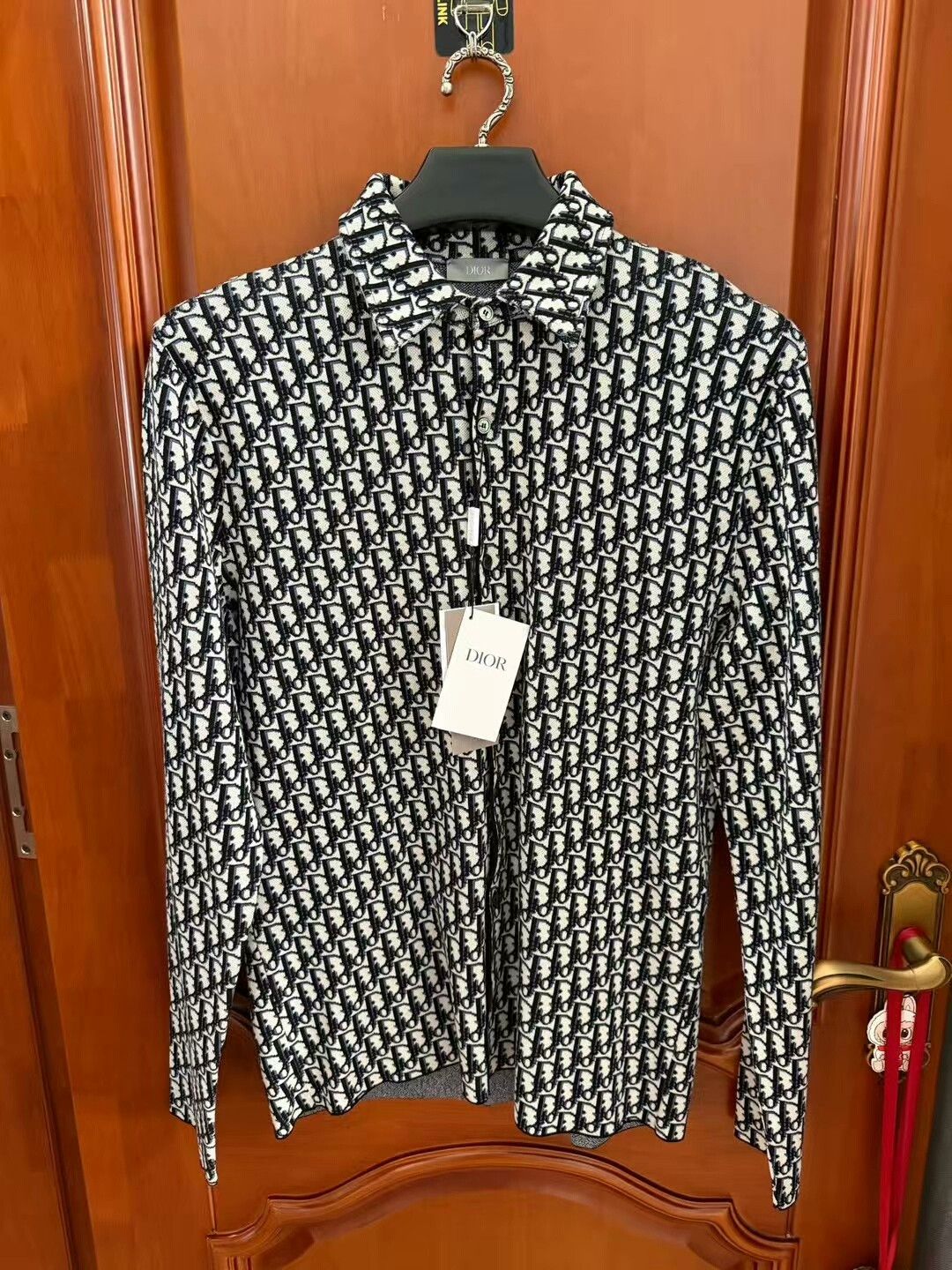 Dior dior logo long sleeve knit shirt size s Size US S / EU 44-46 / 1 - 1 Thumbnail
