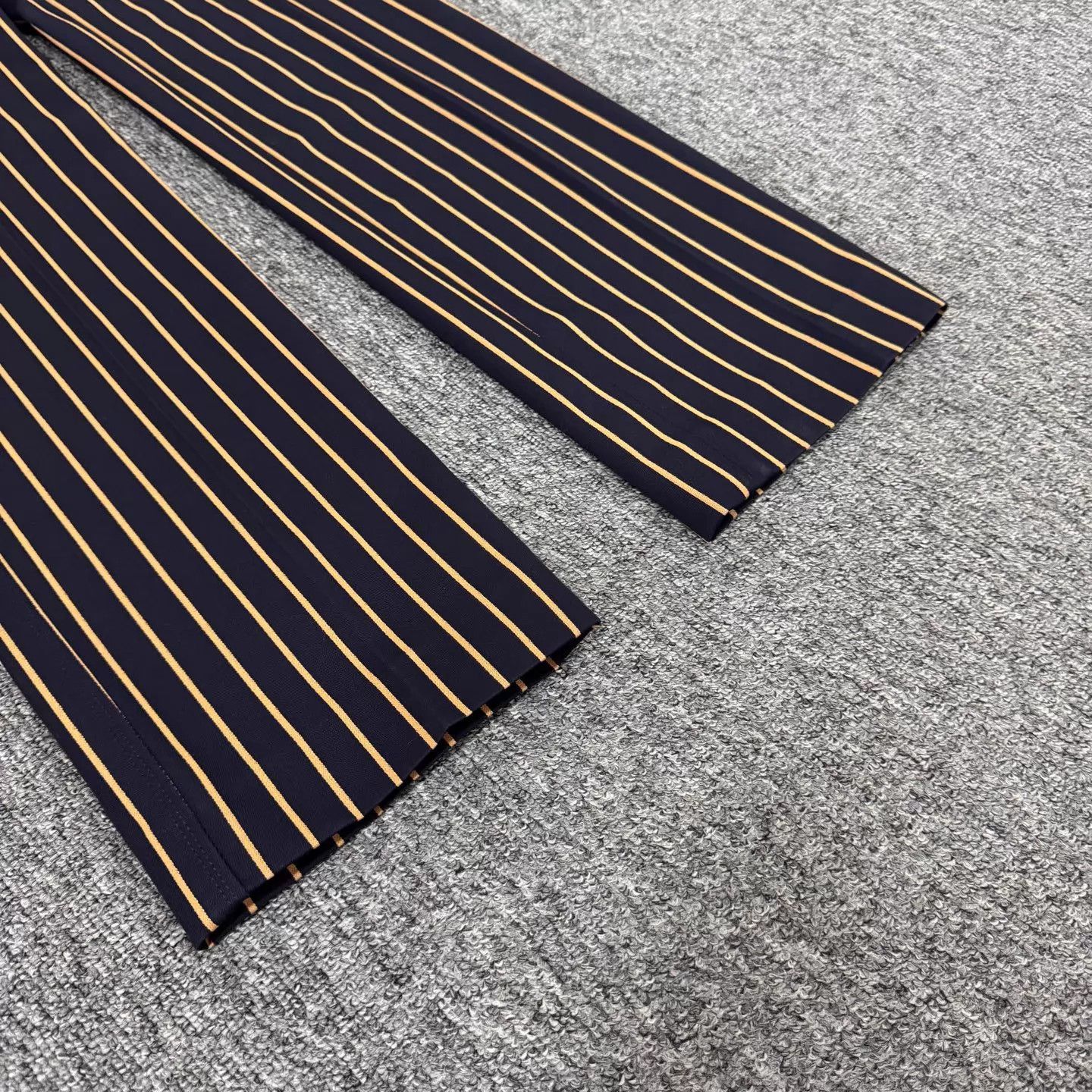 Louis Vuitton LV Leather Logo Striped Trousers 36 New With Tags Size 26" / US 2 / IT 38 - 6 Thumbnail