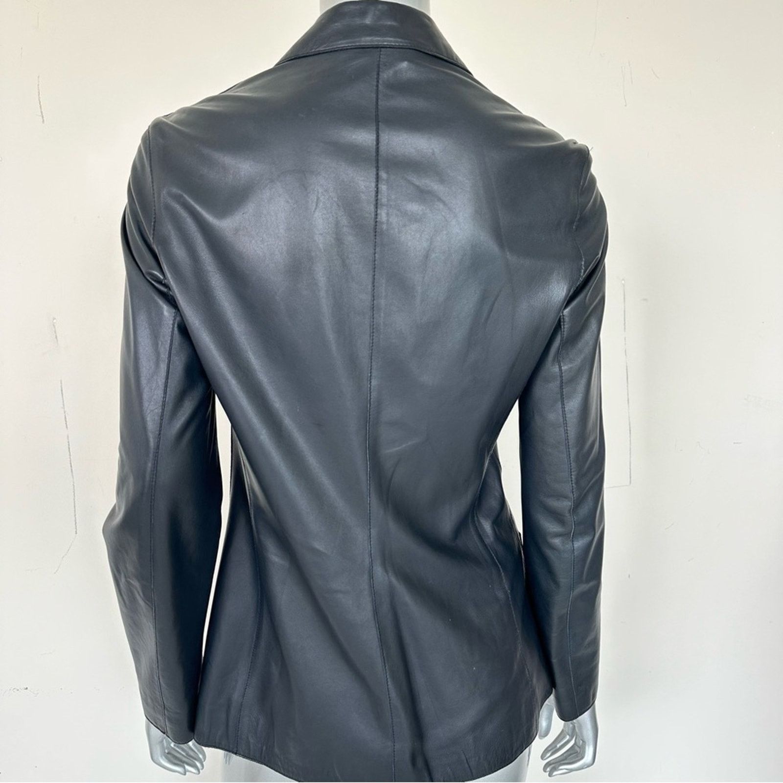 Other Leather women jacket Italian brand size 42IT or 6 US Size M / US 6-8 / IT 42-44 - 3 Thumbnail