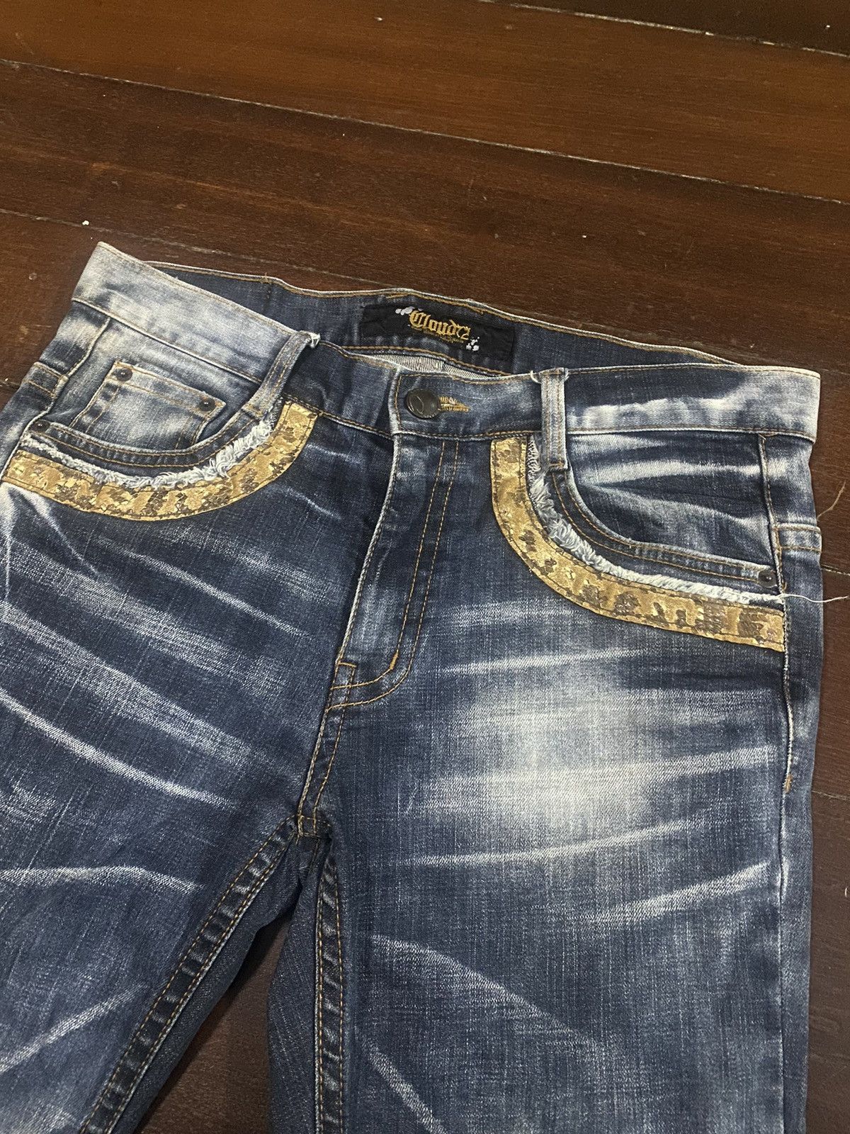 If Six Was Nine Rare Cloud 72 tribal flared jeans clawmark distressed Size US 35 - 13 Thumbnail