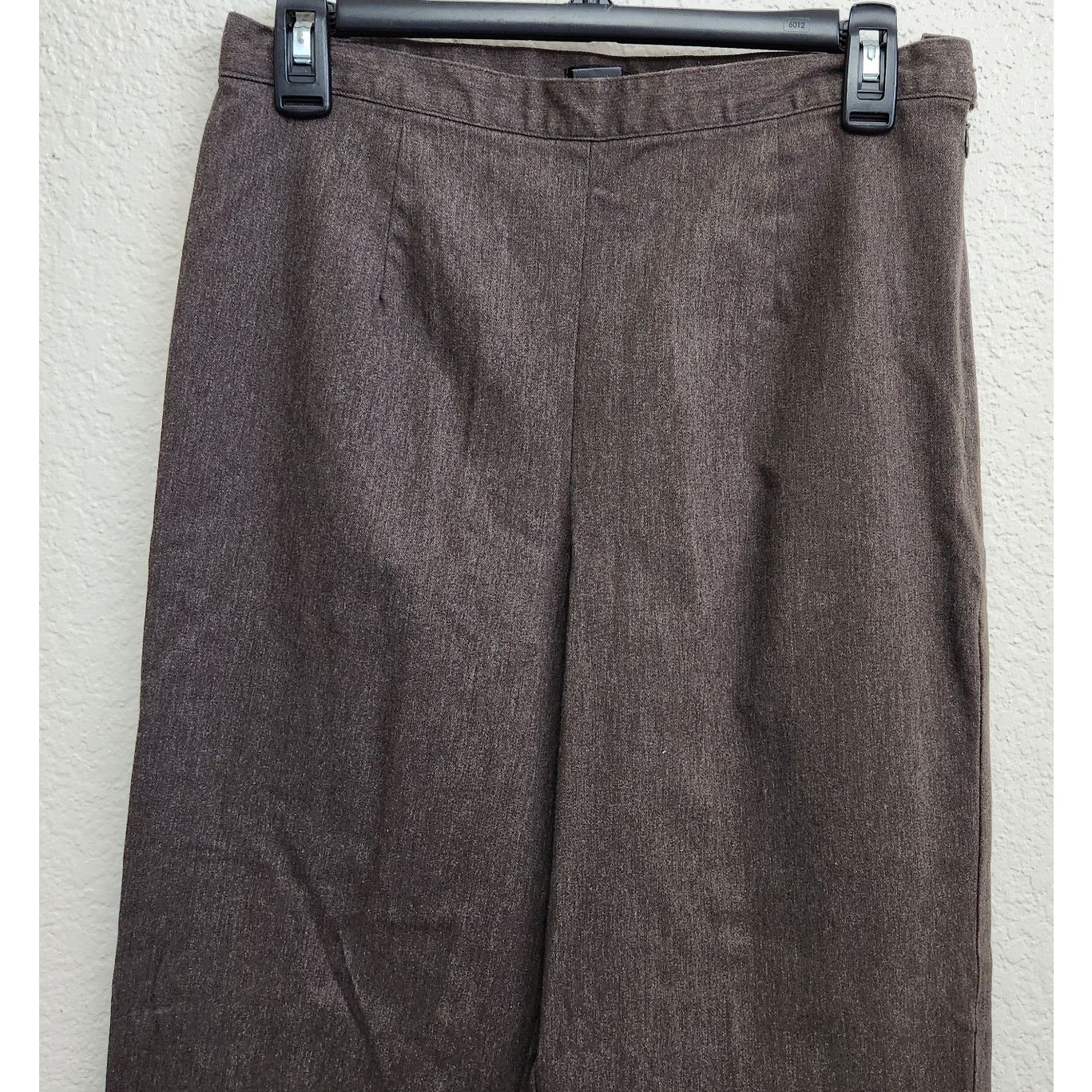 Old Navy Old Navy Brown Flat Front Button Side Zip Closure Pants 10A Size 28" / US 6 / IT 42 - 2 Thumbnail