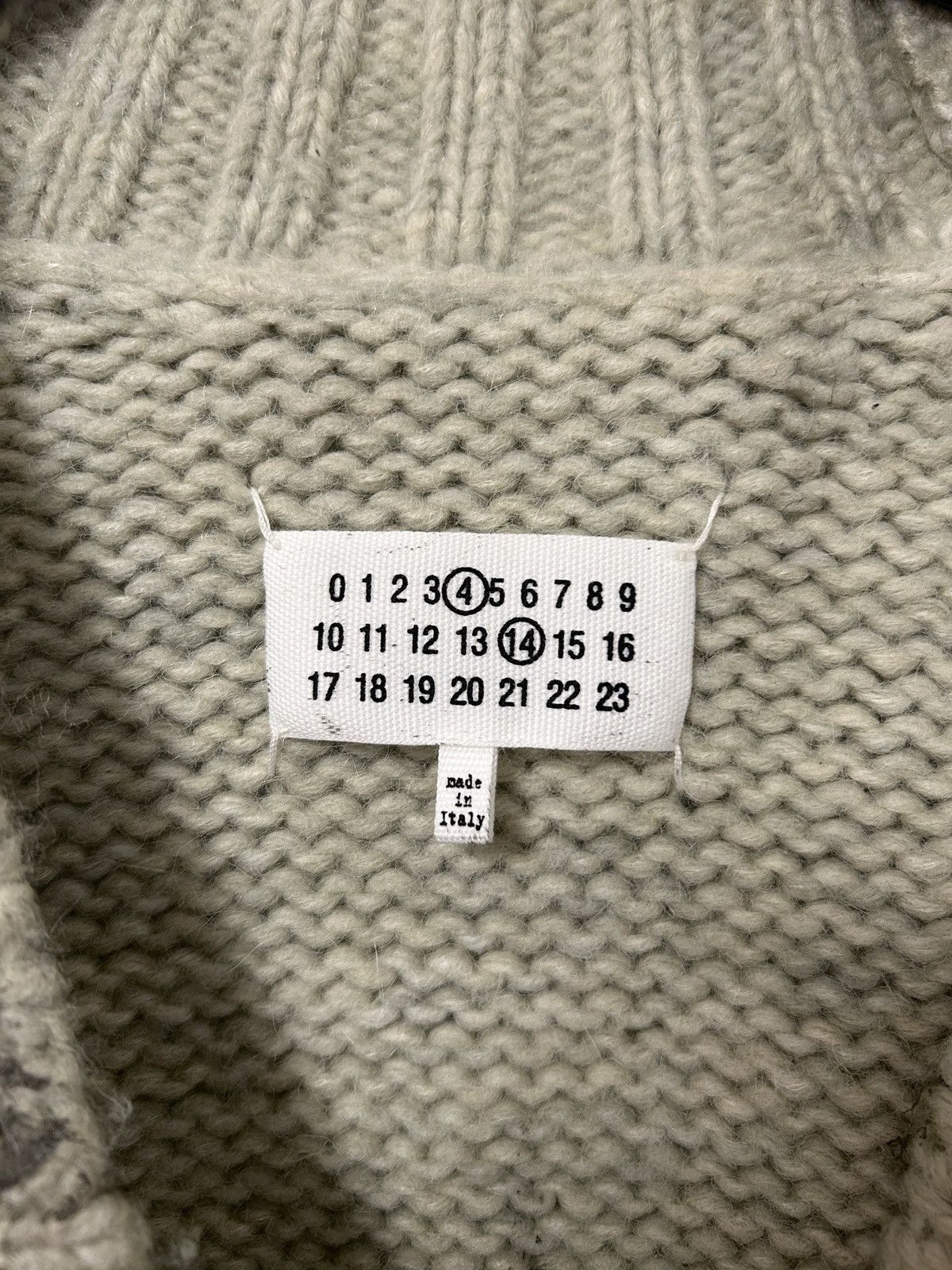 Maison Margiela SS2024 Painted Oversized Heavyweight Knit Cardigan Size US M / EU 48-50 / 2 - 3 Thumbnail