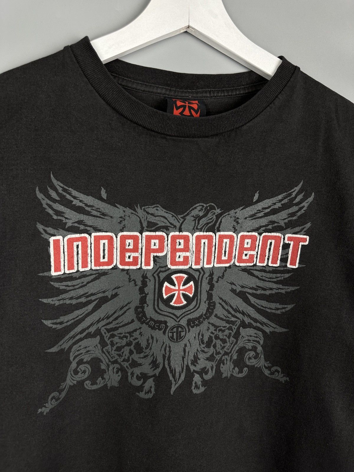 Independent Truck Co. Y2K Independent Truck Affliction Tribal Skull Opium T Shirt Size US M / EU 48-50 / 2 - 4 Thumbnail