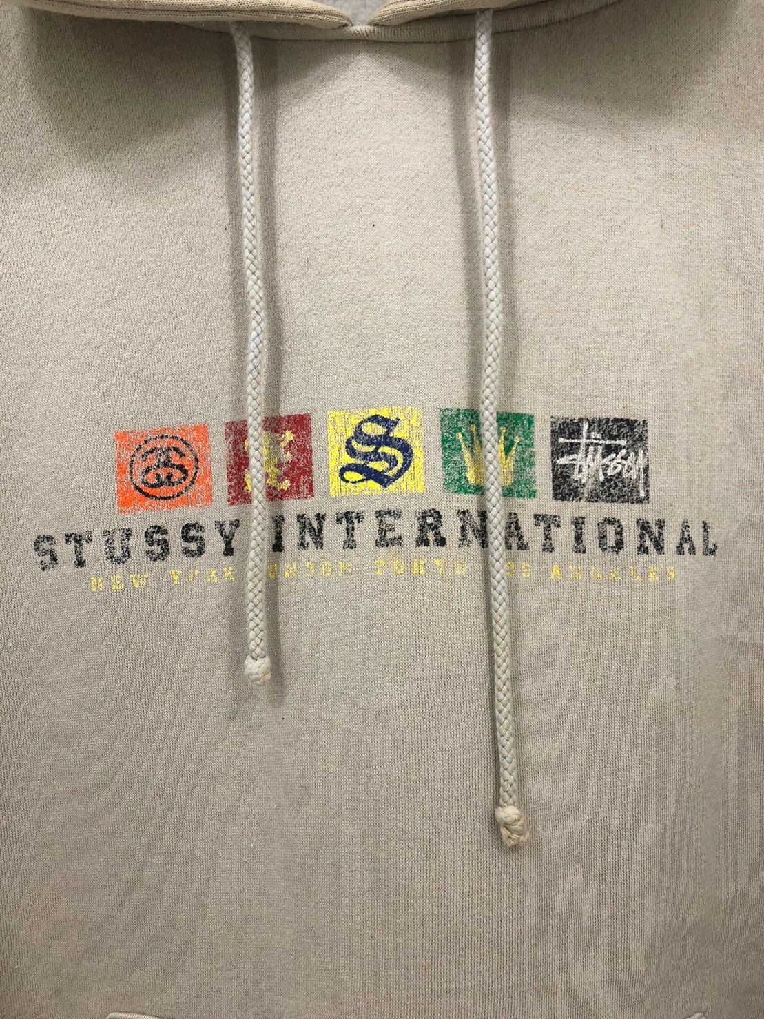 Stussy × Vintage Vintage 90's Stussy international hoodie BN Size US M / EU 48-50 / 2 - 3 Thumbnail