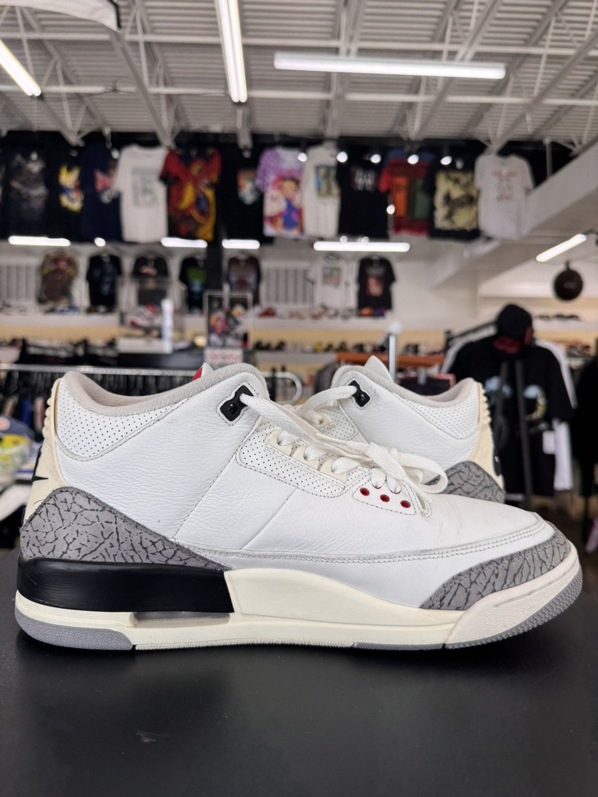 Jordan Brand Air Jordan 3 White Cement Reimagined Size 12.5 (2023) Size US 12.5 / EU 45-46 - 3 Thumbnail