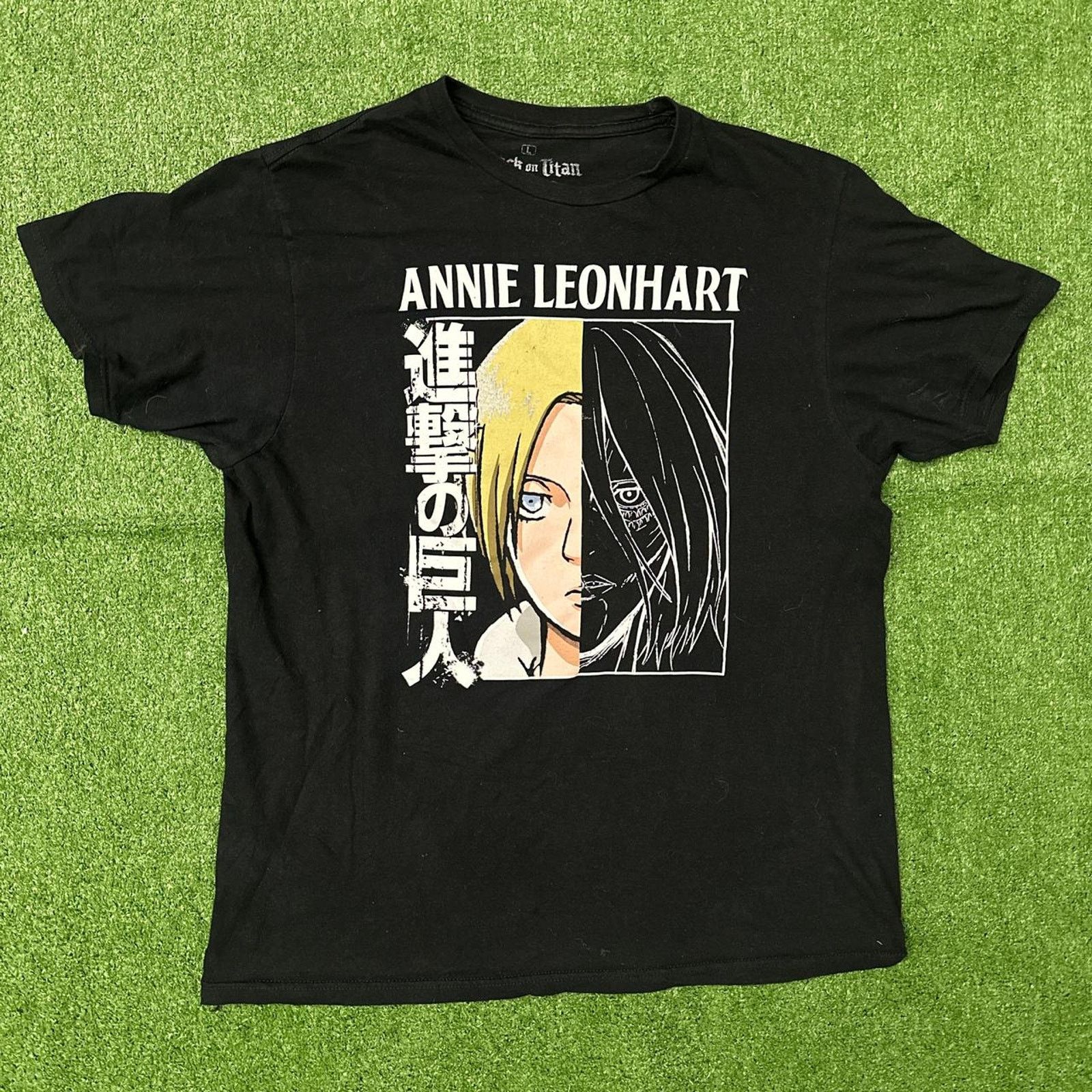 Other Attack on Titan Annie Leonhart Graphic T-Shirt Size US L / EU 52-54 / 3 - 1 Thumbnail
