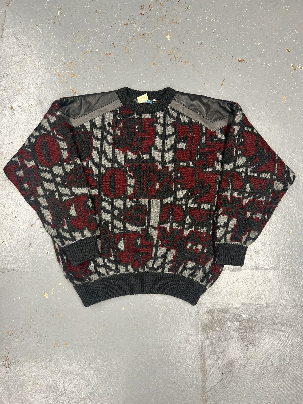 Vintage Crazy Vintage 90s Essential Grey/Red Pullover Knit Sweater Size US XL / EU 56 / 4 - 1 Thumbnail