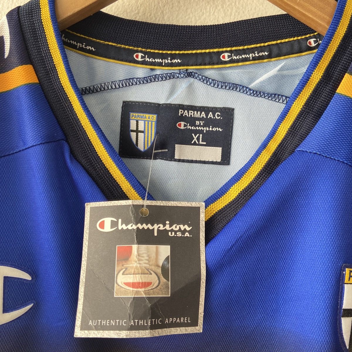 Champion × Vintage Vintage Champion Parma RC Home Jersey Size US XL / EU 56 / 4 - 6 Thumbnail