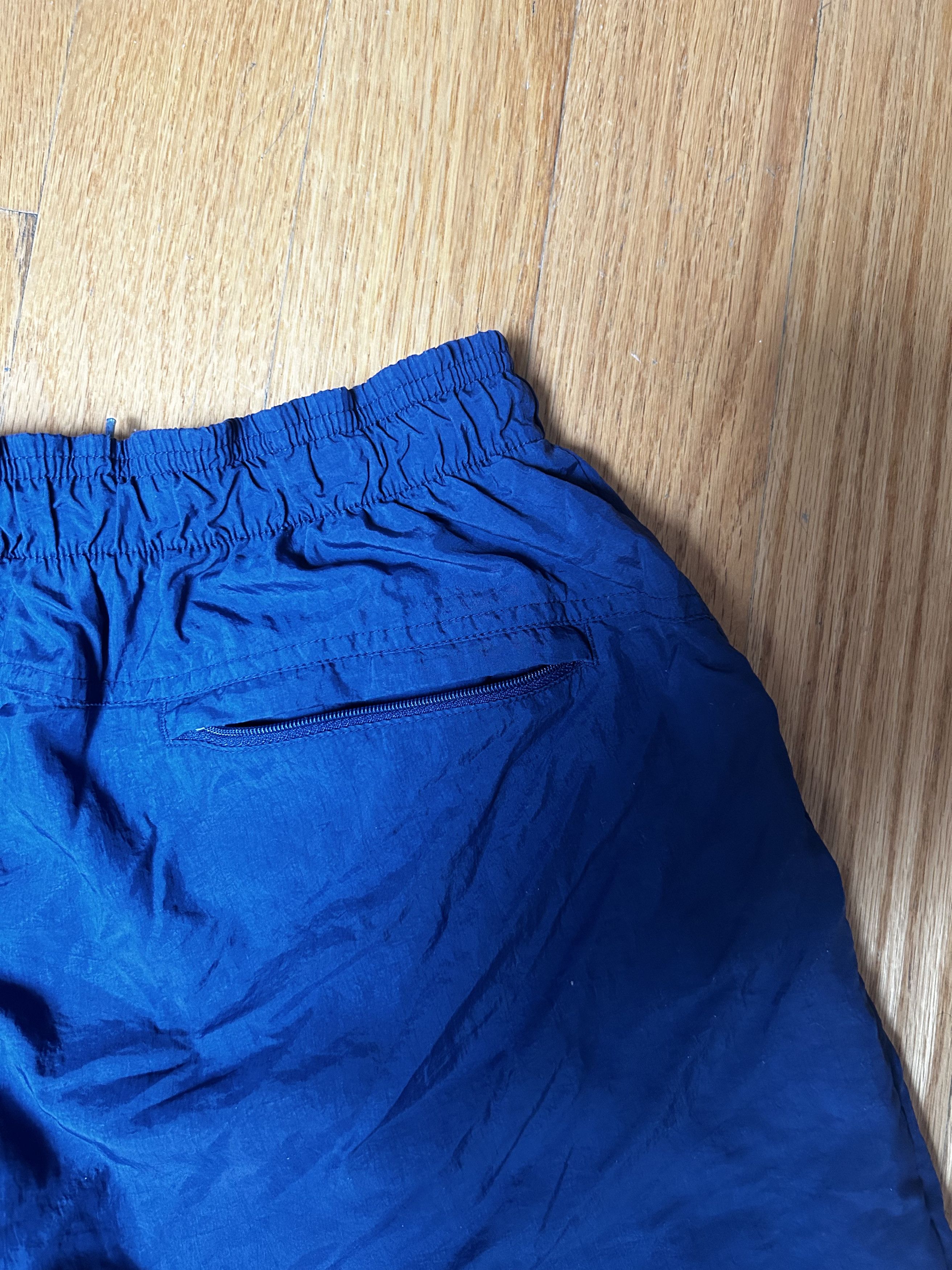 Nike Vintage Nike Track Pants Size US 34 / EU 50 - 6 Thumbnail