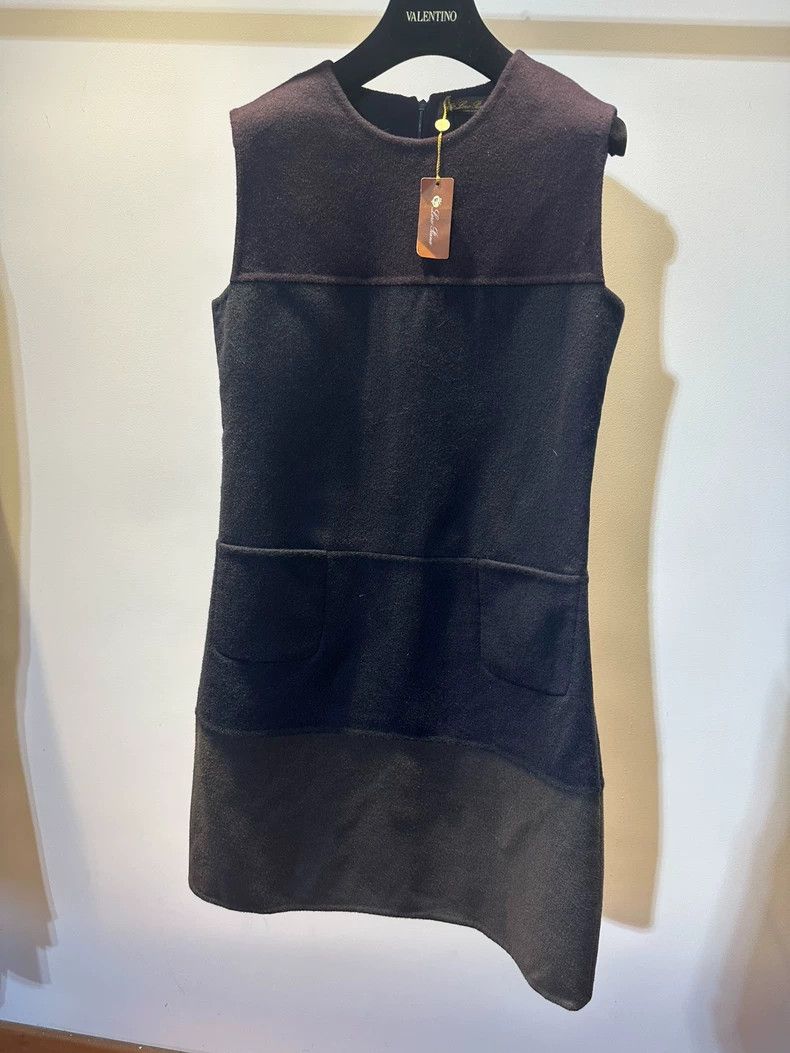 Loro Piana LORO PIANA one-piece dress Size M / US 6-8 / IT 42-44 - 1 Thumbnail