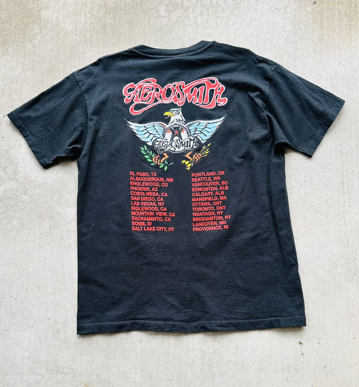 Aerosmith × Giant × Vintage Vintage Aerosmith Band Tee Shirt 90s Giant USA Concert Tour Size US XL / EU 56 / 4 - 2 Thumbnail