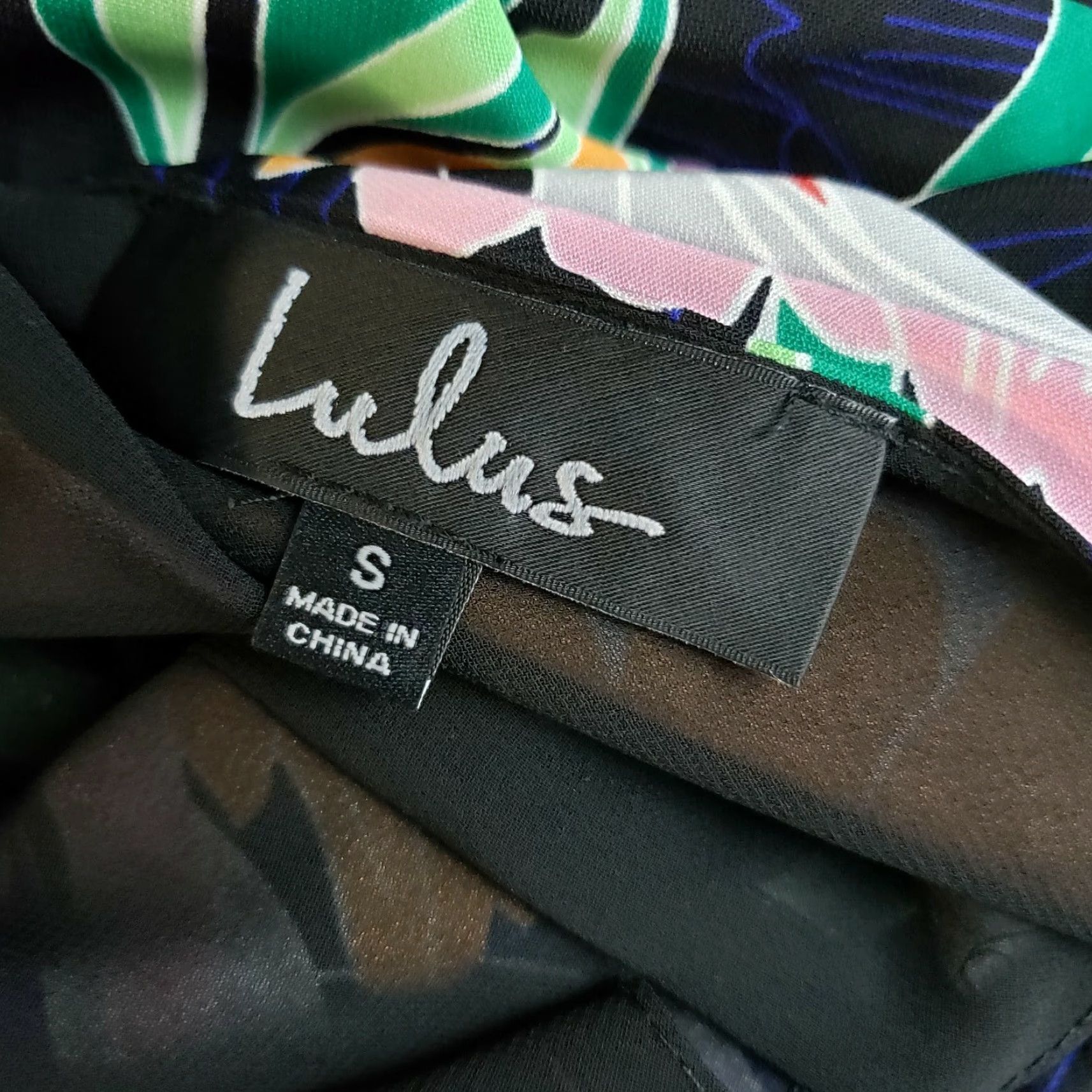 Lulus Lulus Beloved Becky Maxi Dress Tropical Floral V-Neck Sleeveless Sz S Black Pink Womens Size S / US 4 / IT 40 - 6 Thumbnail